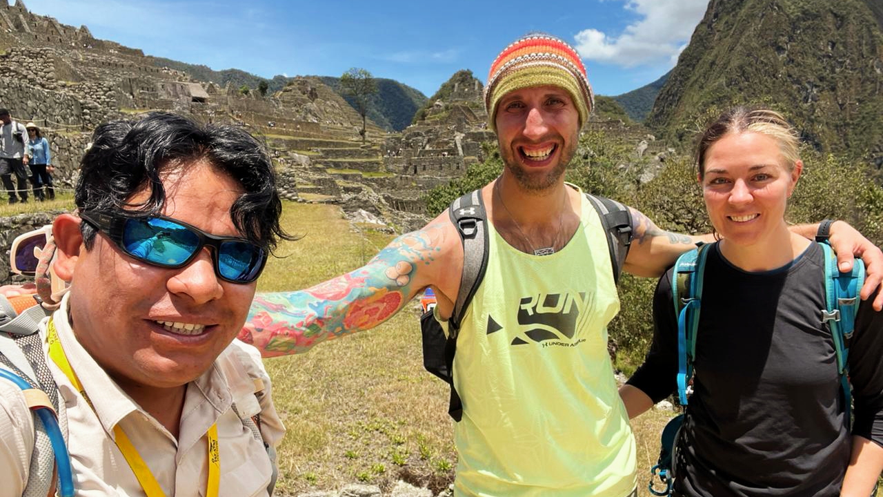 media_YQTVXV8NFK2E8X42