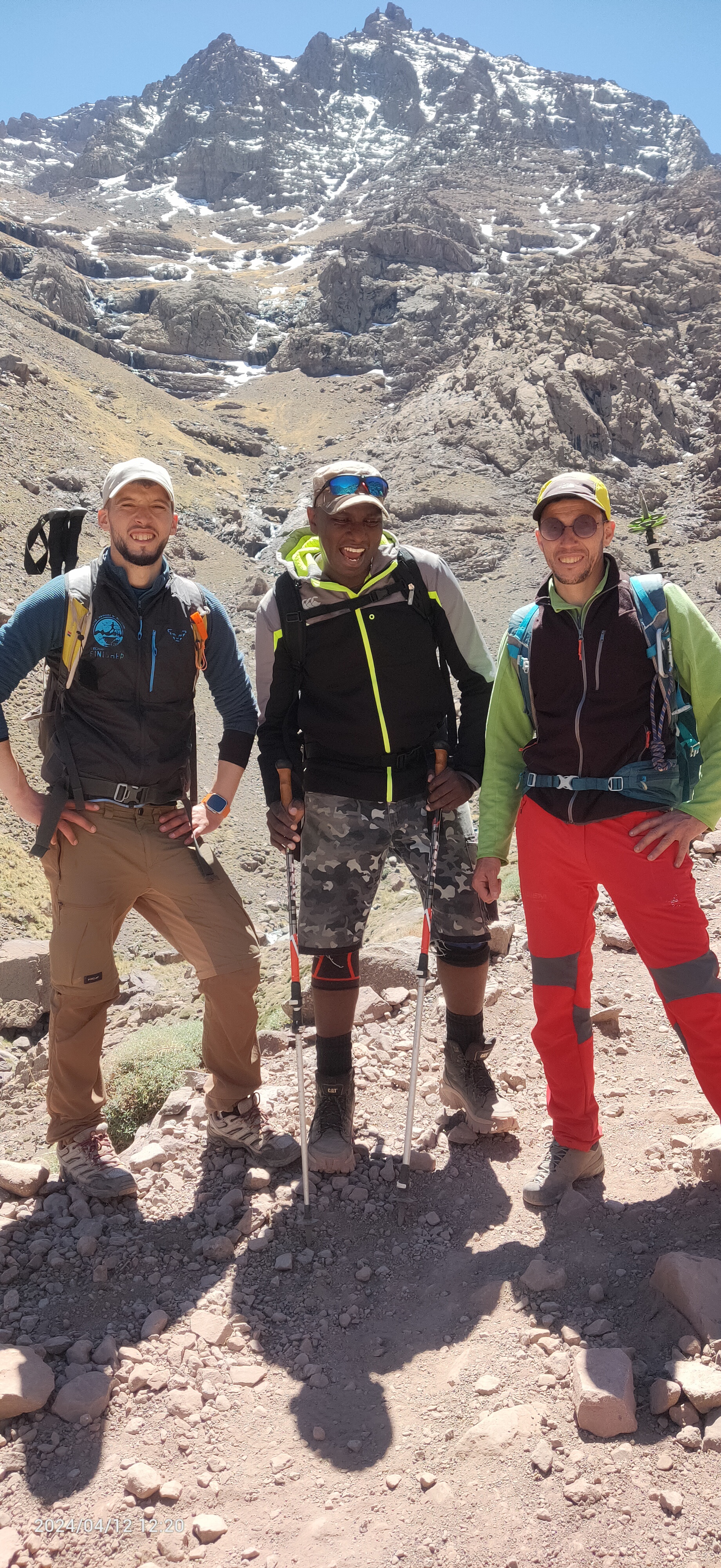 media_C4NZQXMYHNYDEF4J