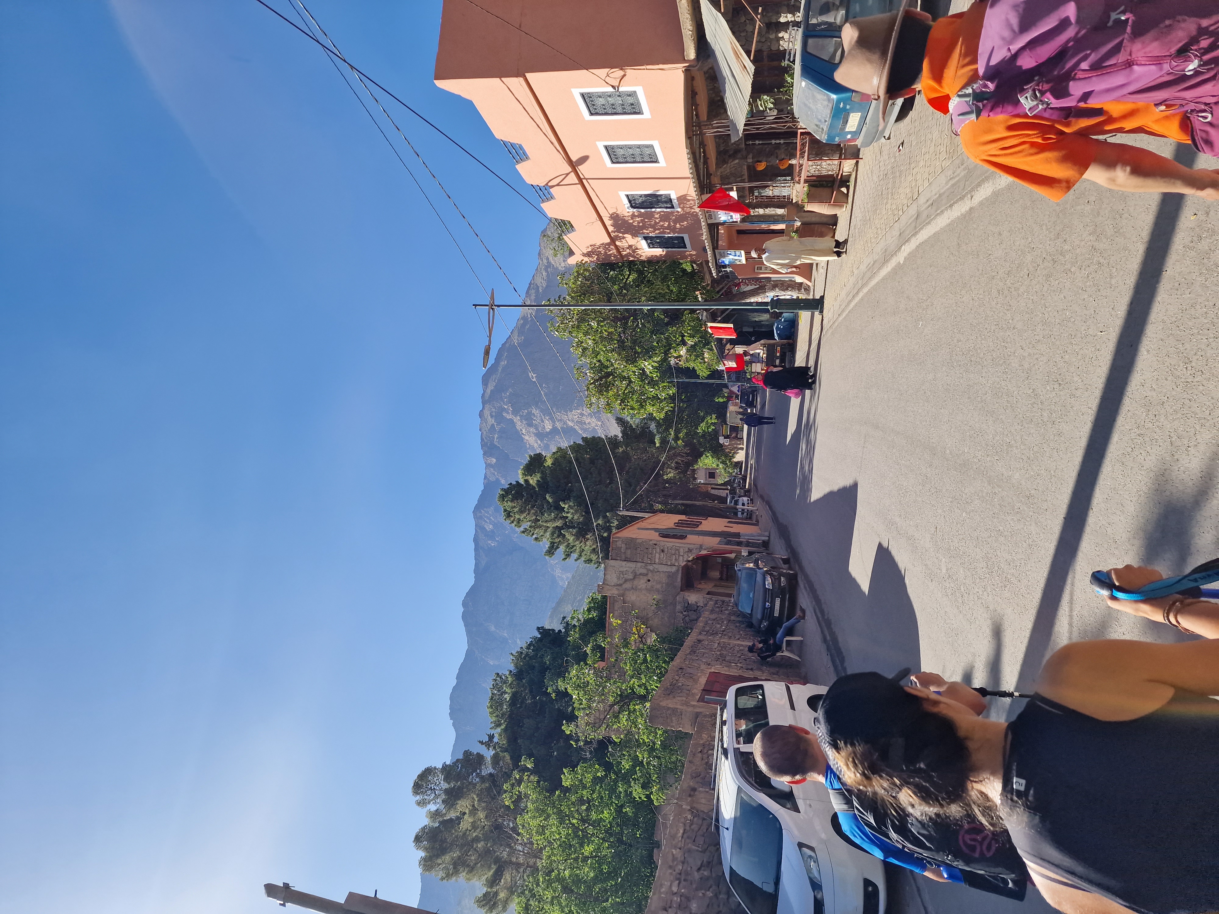 media_DRHEUXLH4M3E3G25