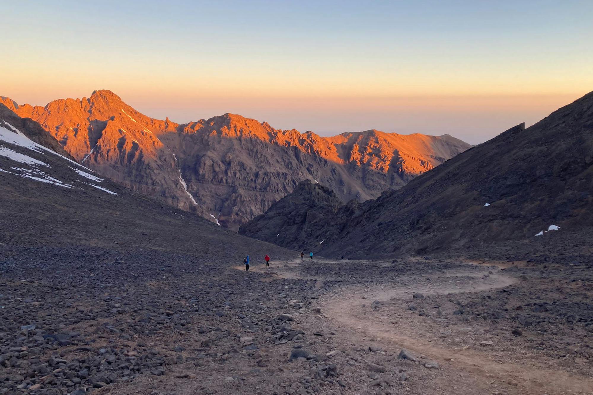 media_RY2NDJY55WRLB4J6