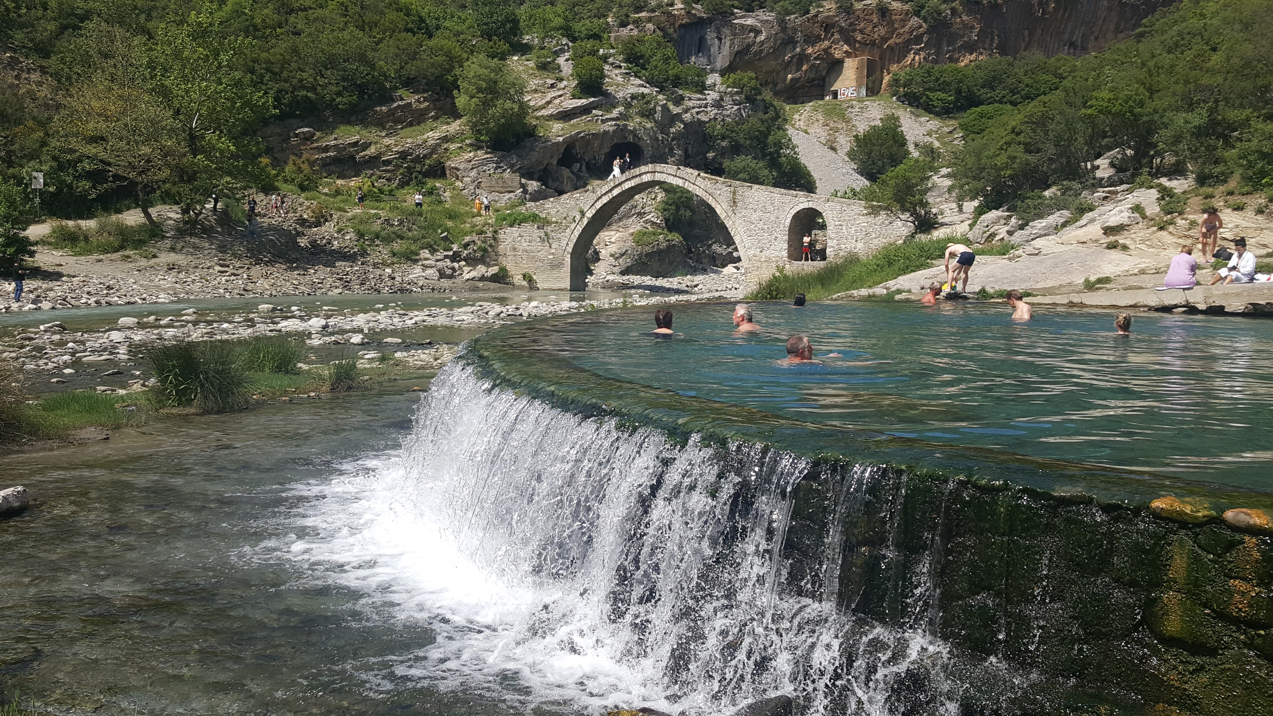 media_U9JEX5ZLMJA4S33R