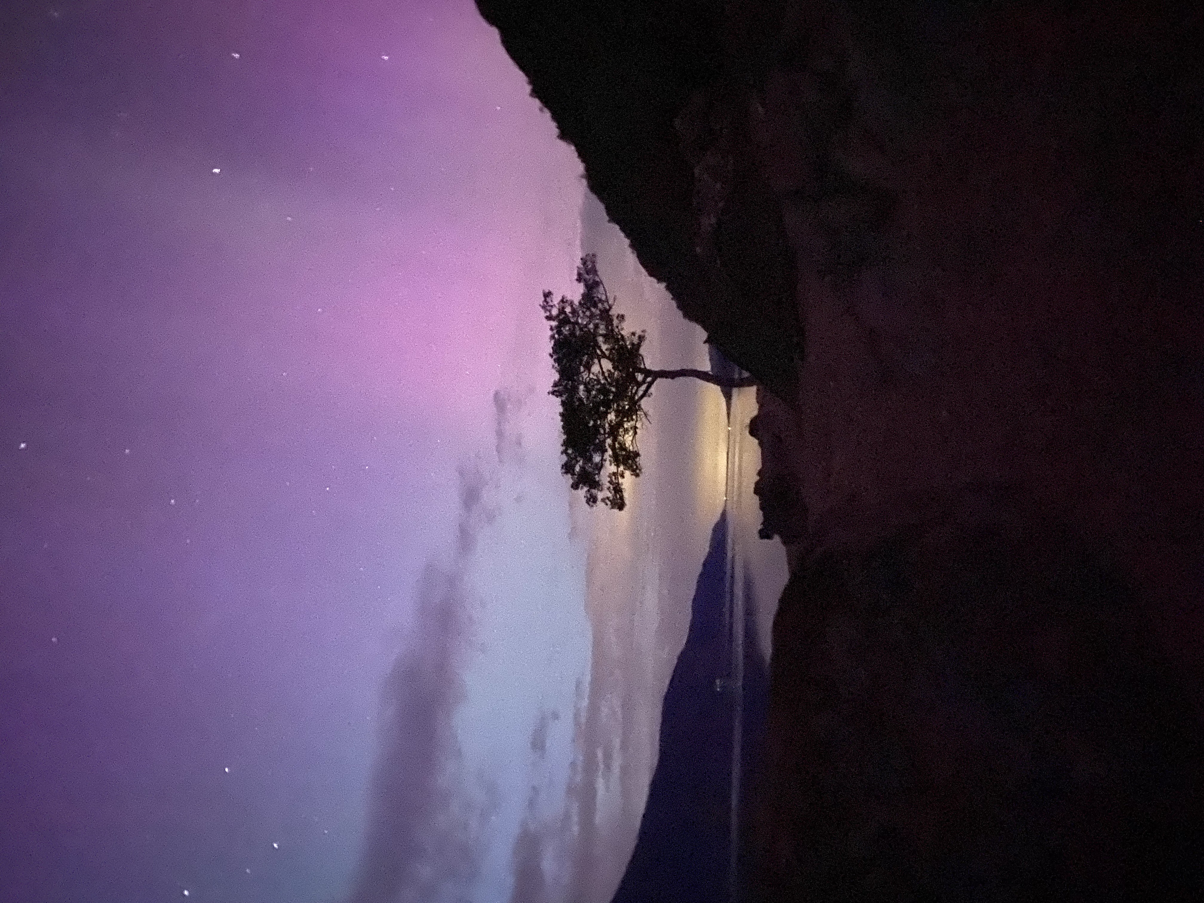 media_VH9SWX9RPAW98NG8