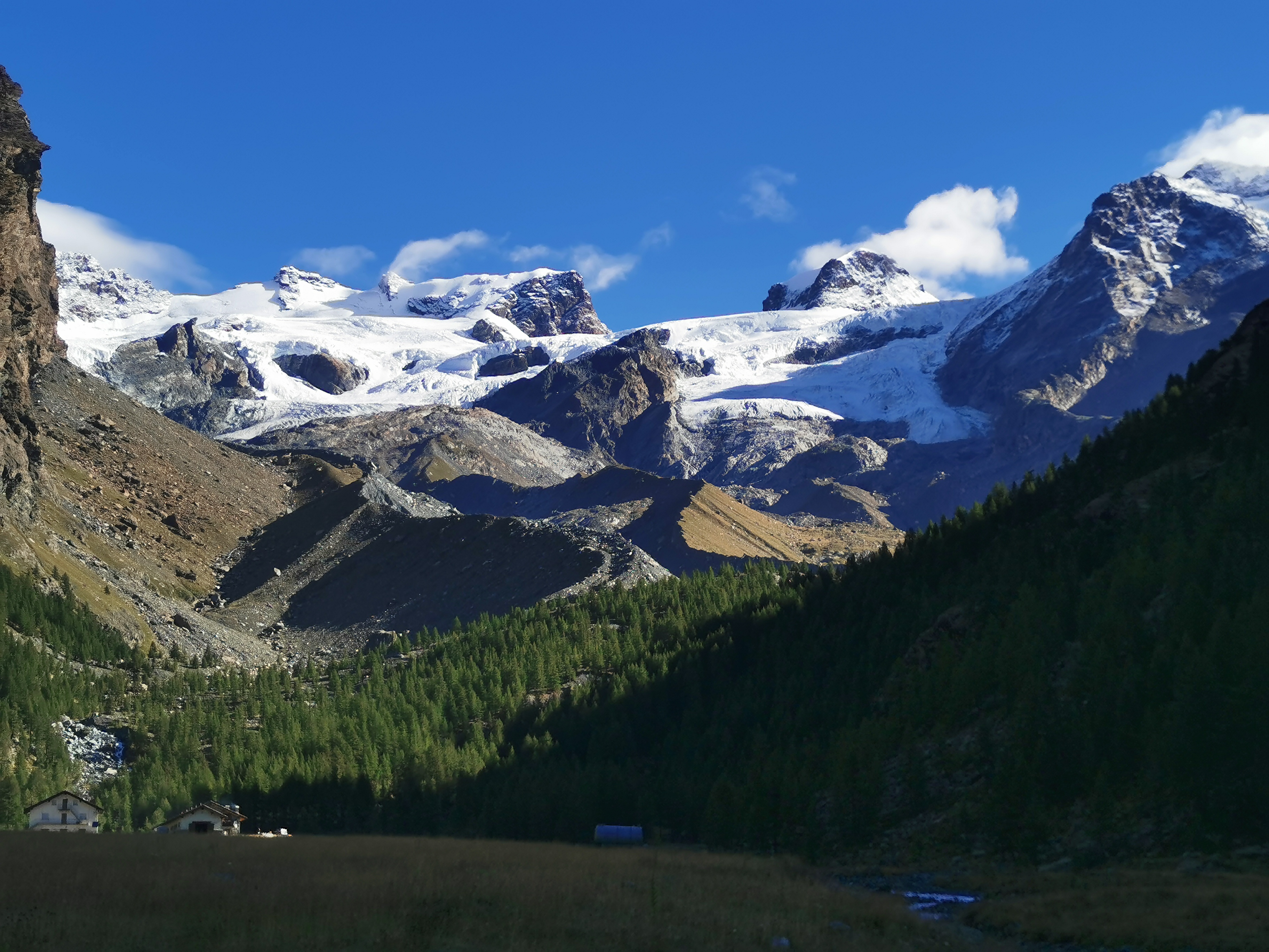 media_EBJQ6W8ENWGA6D7M