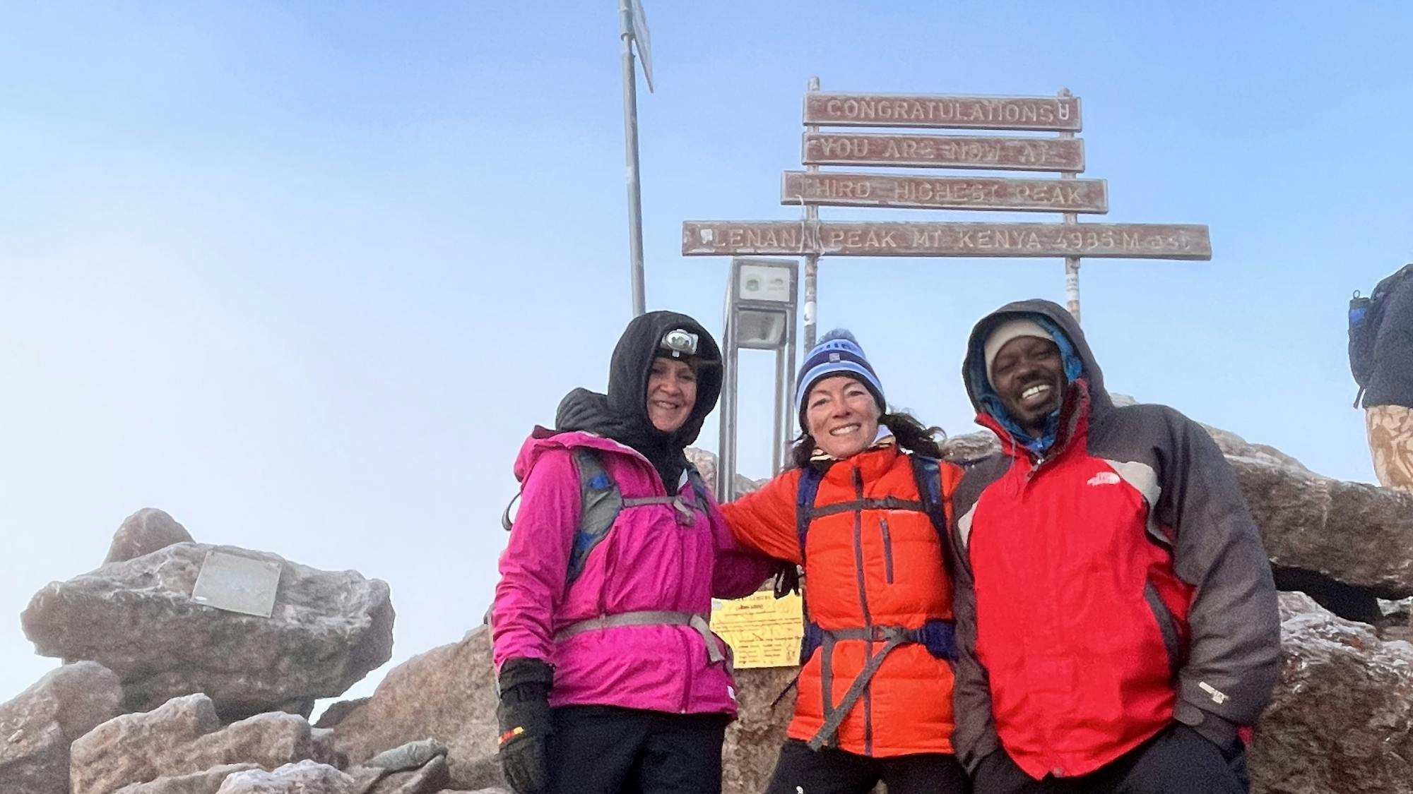 Trek Mt Kenya (4,985m)