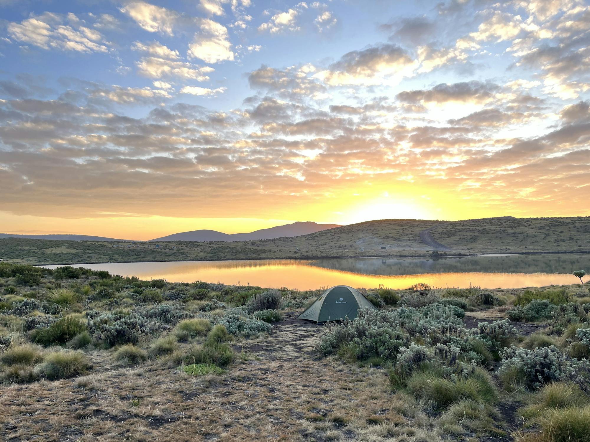Trek Mt Kenya (4,985m)