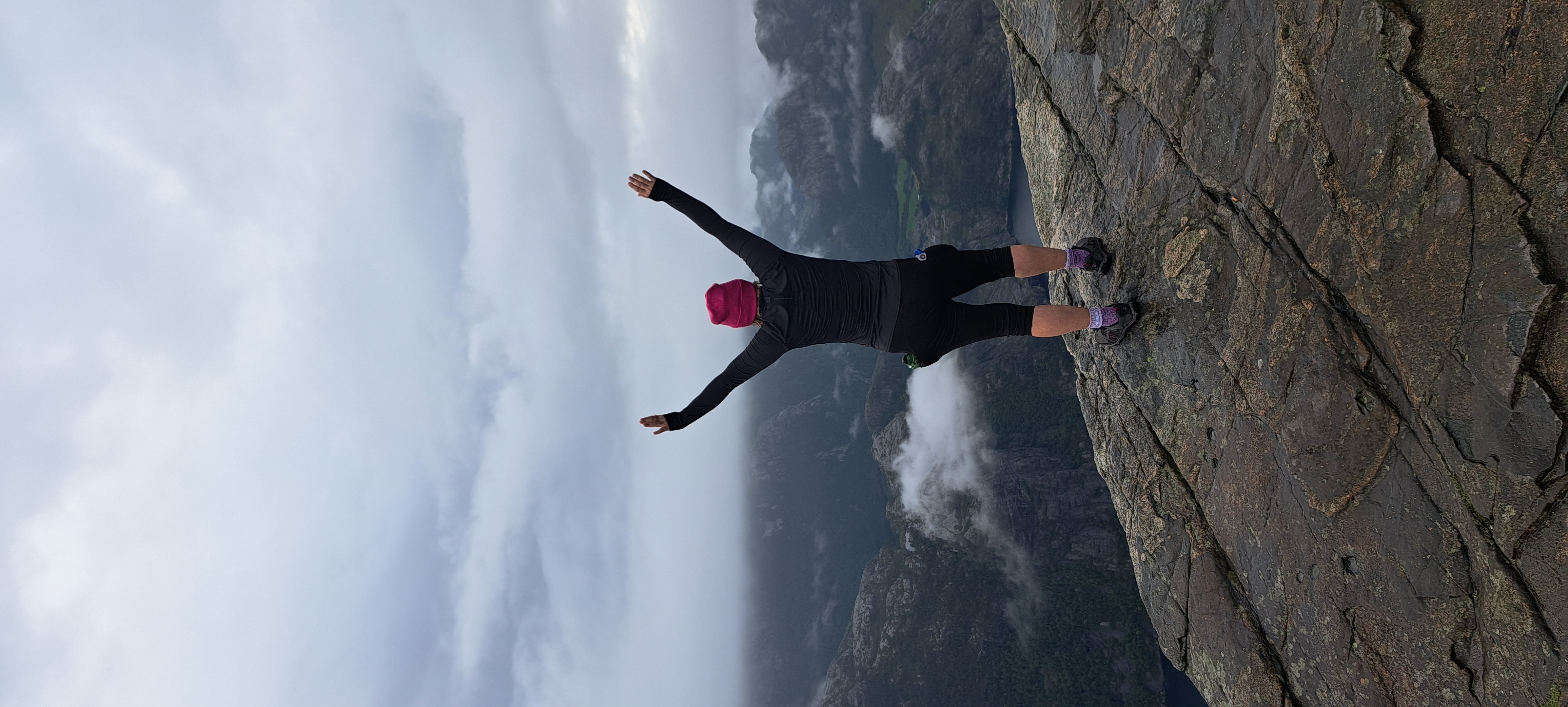 media_FZX44ARUZM2SYFJW