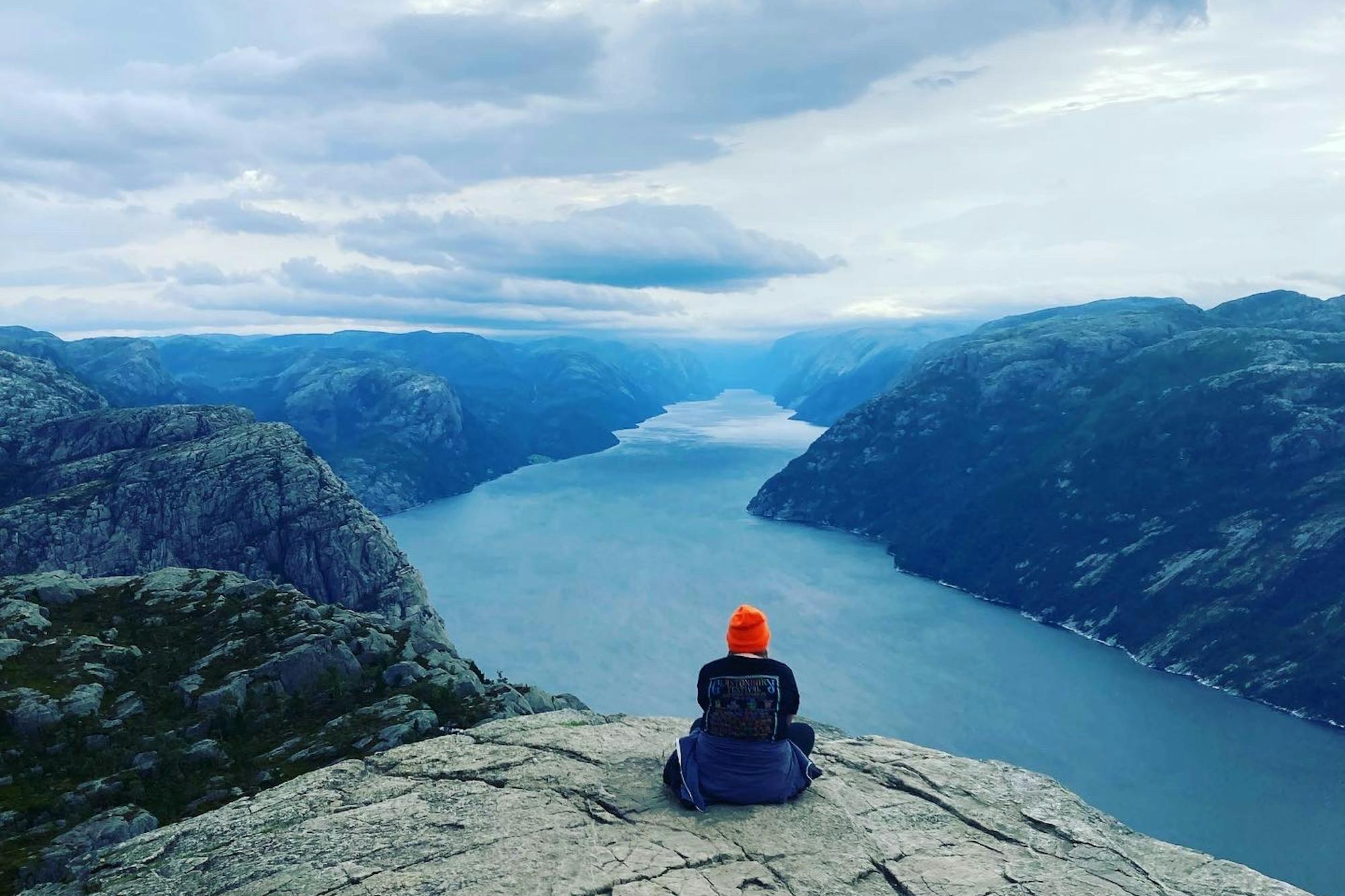 media_L8APXNGAAE2QP292