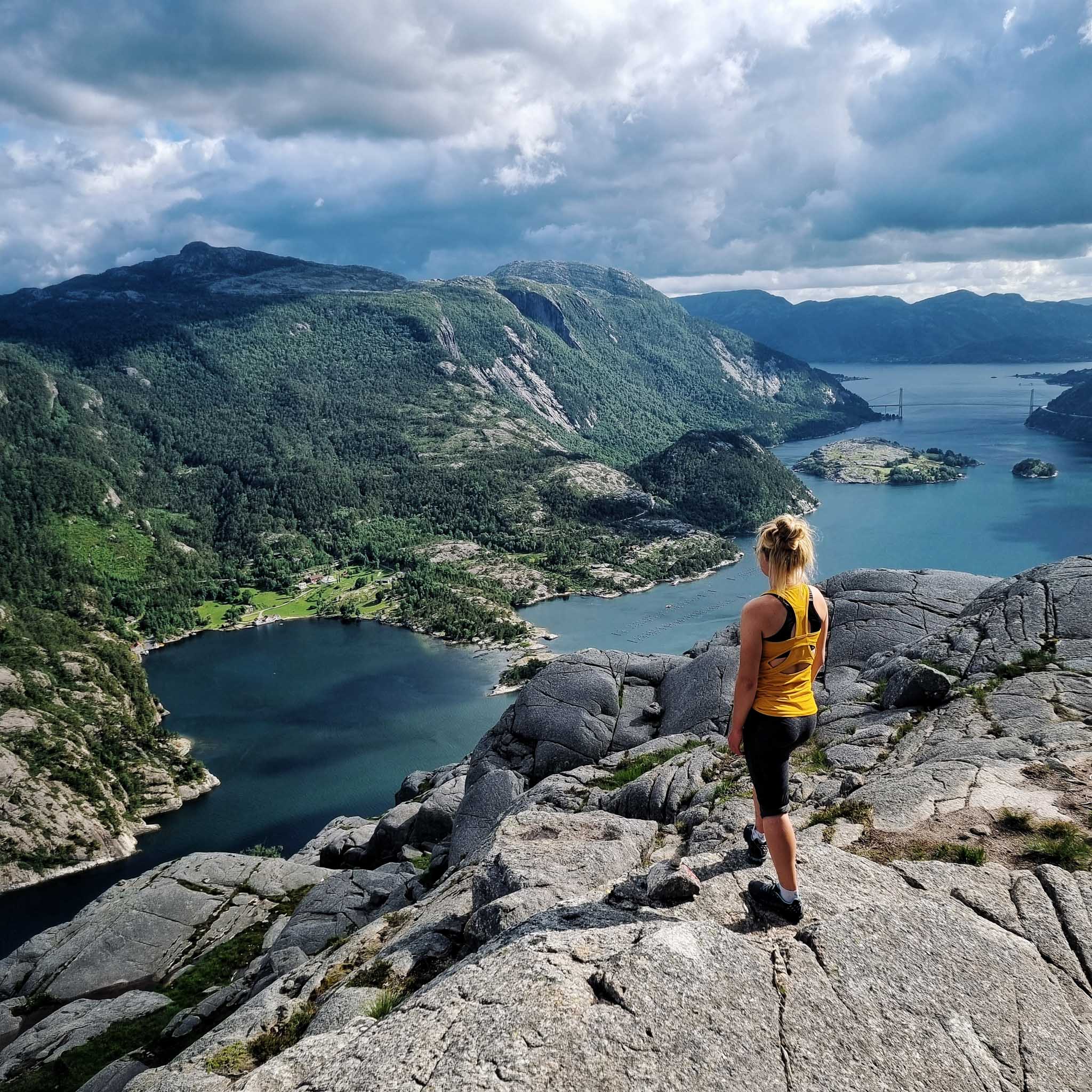 media_QL2R3MS6UM7EFEA4