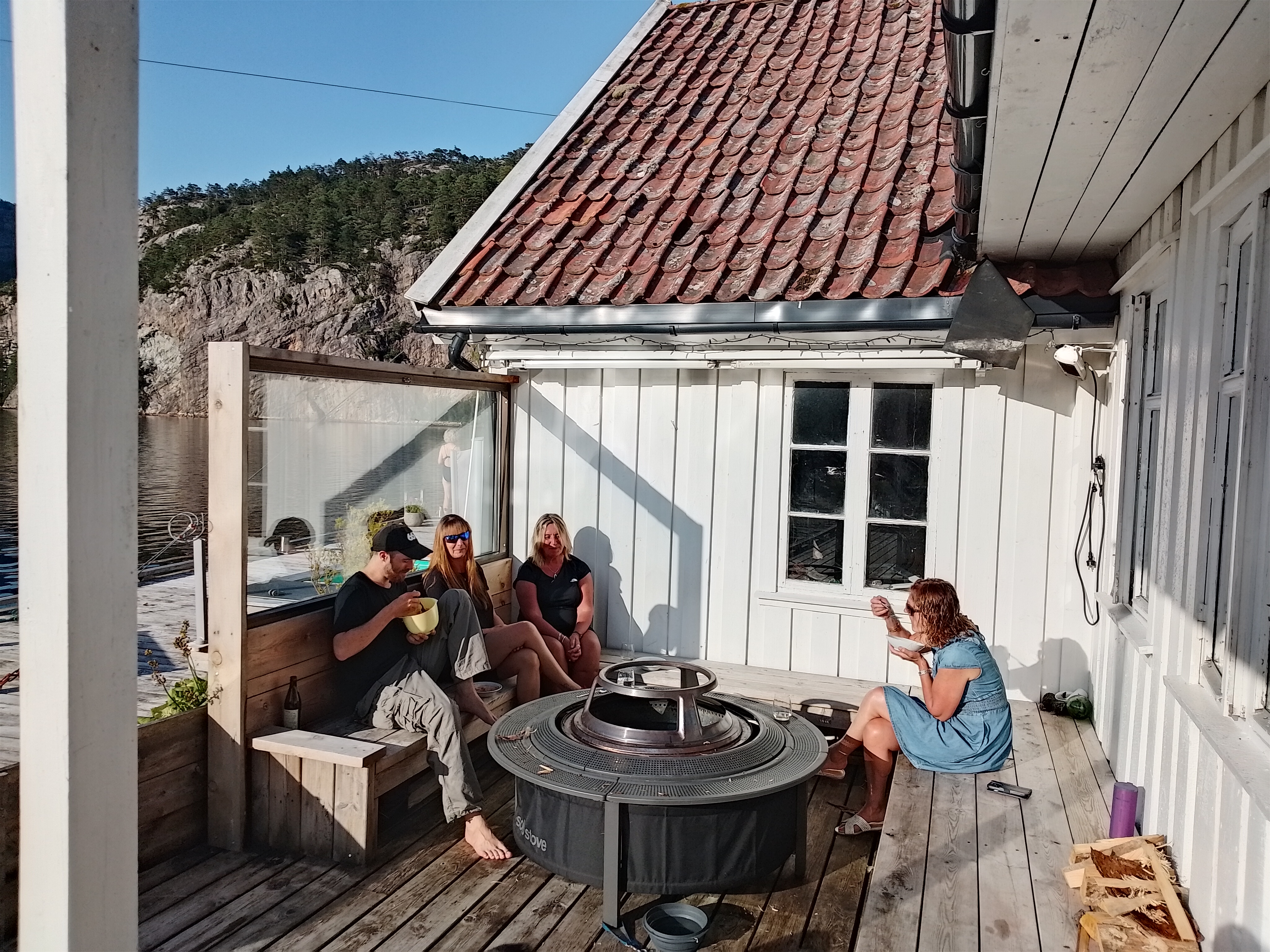 media_RM4XLK2YSYMGM6ET