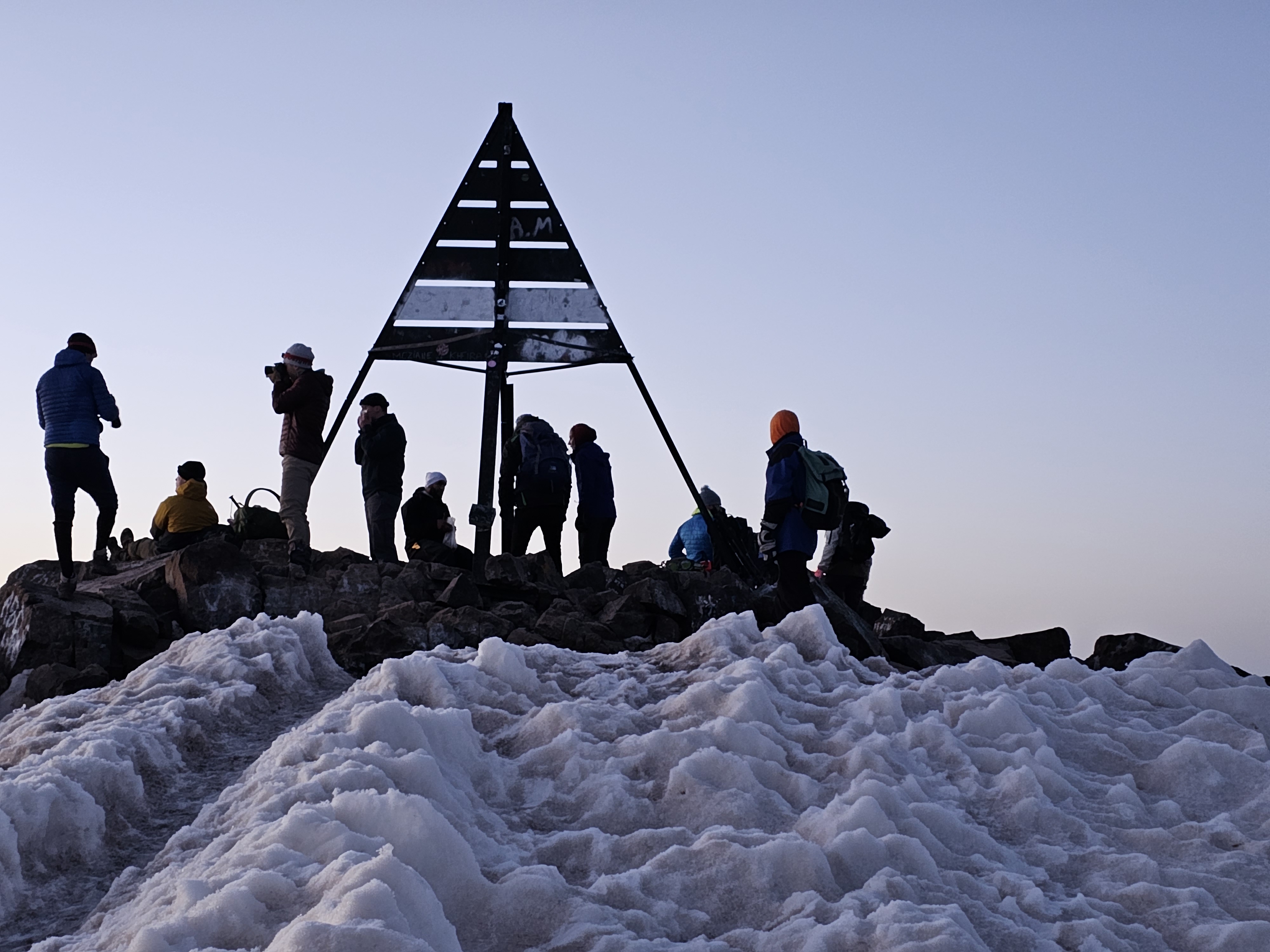 media_C825XSLGES4K6L43