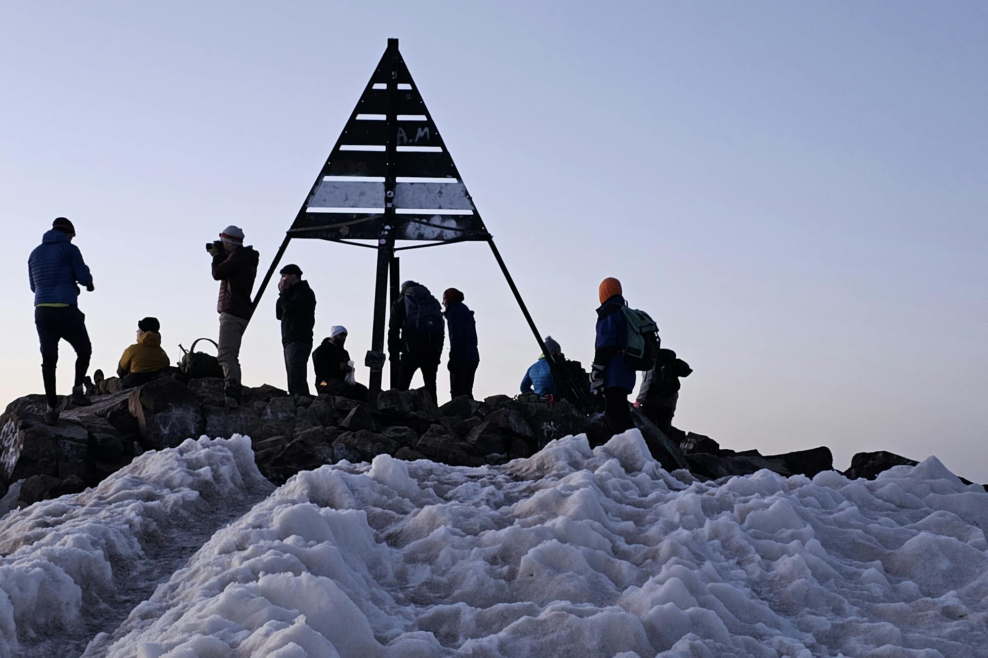 media_C825XSLGES4K6L43