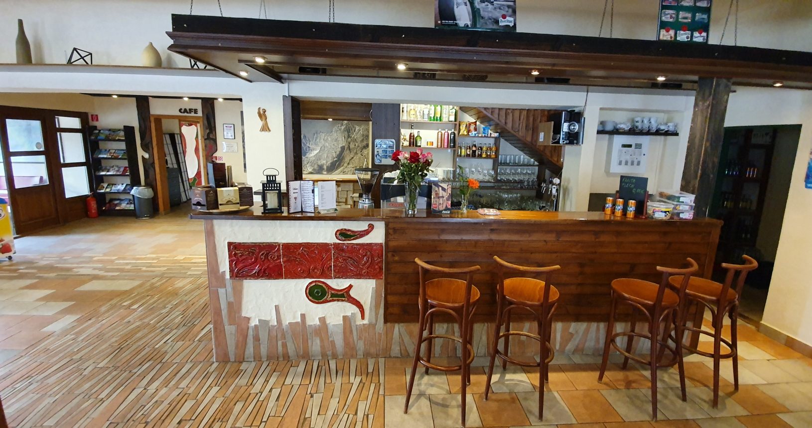 media_LCQ3C76SLNNXRPMP