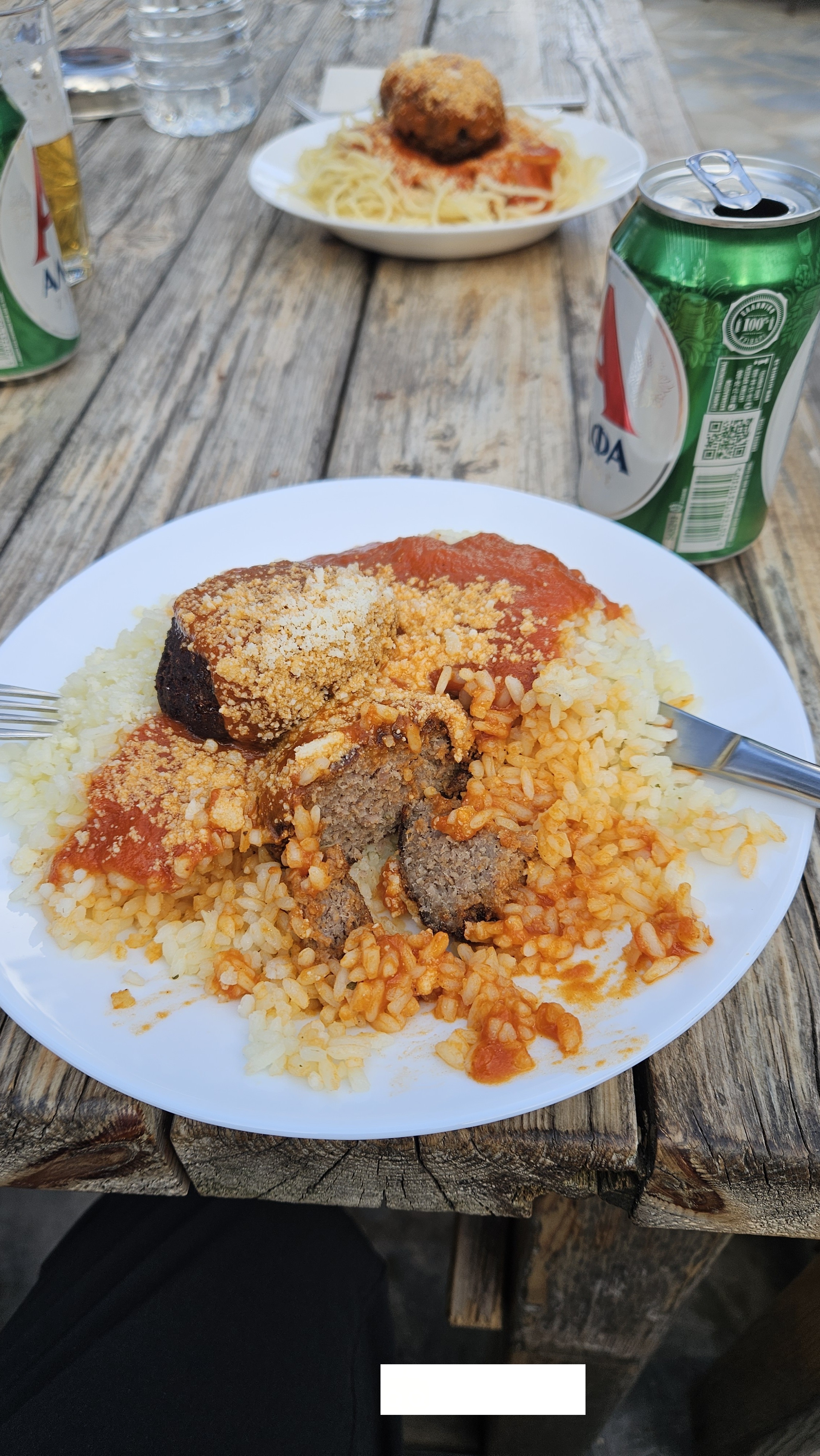 media_9L4KATCZZZBNBTU2