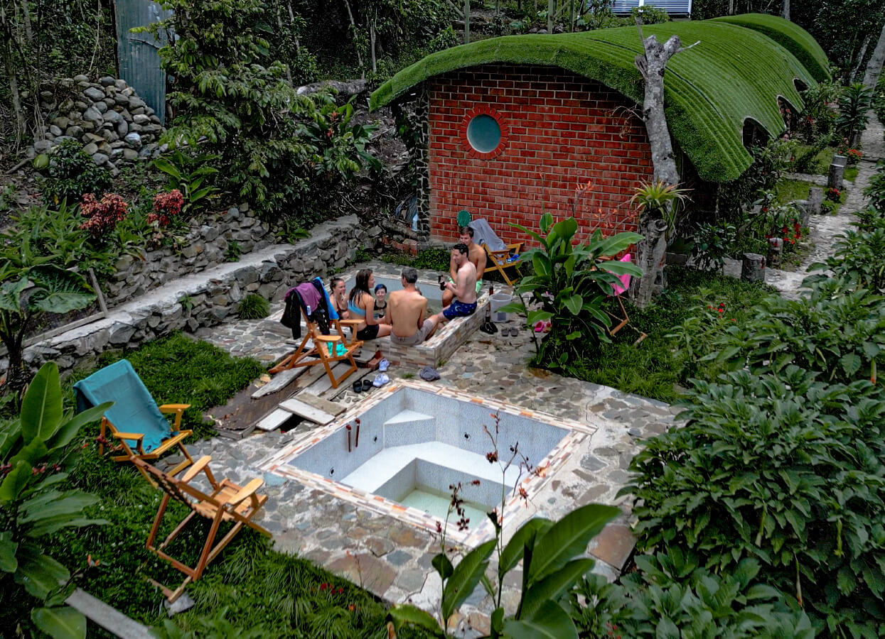 media_4MGLRRF8NFGJSA2R