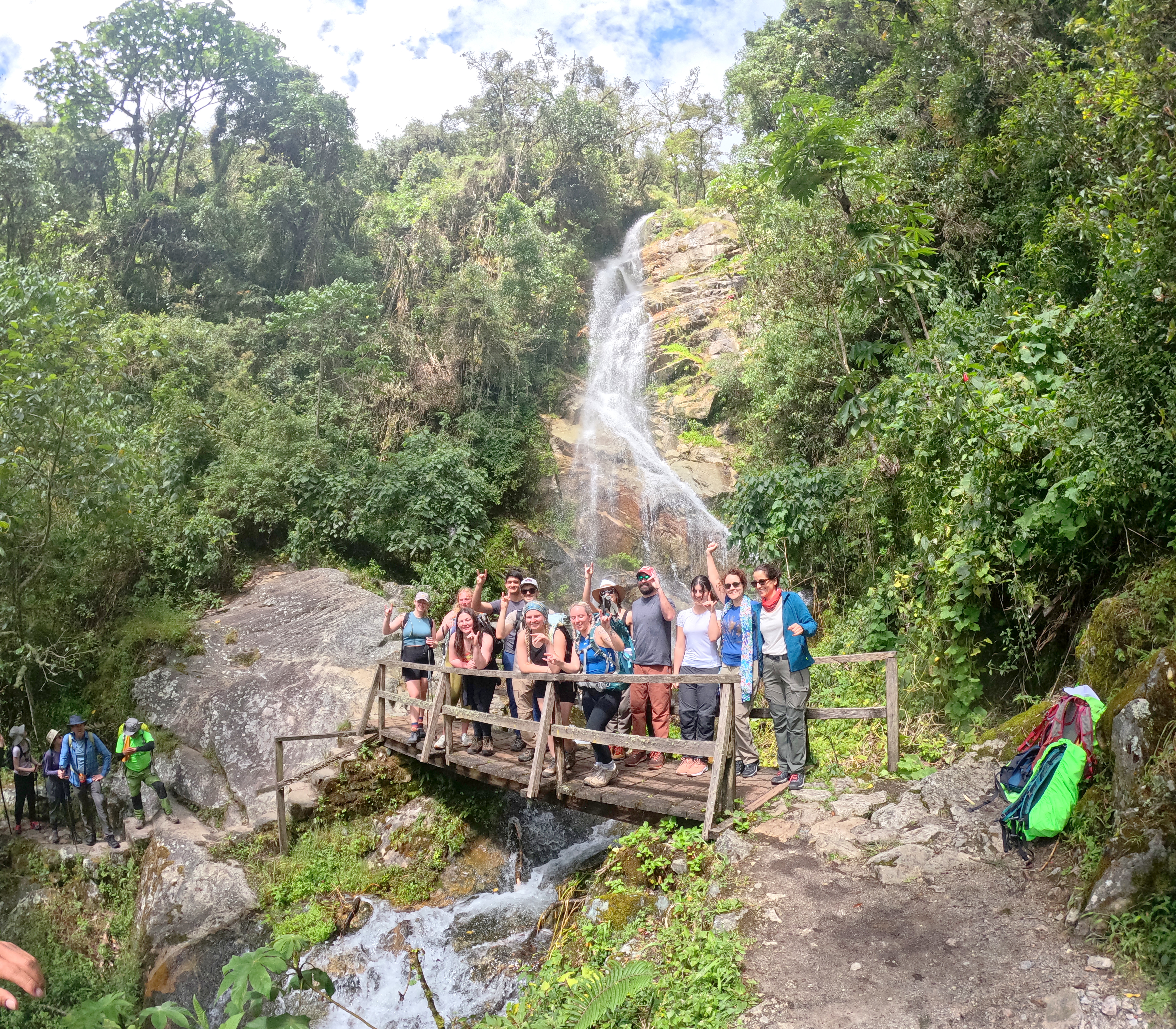 media_ZRQECRYQN954JS7C