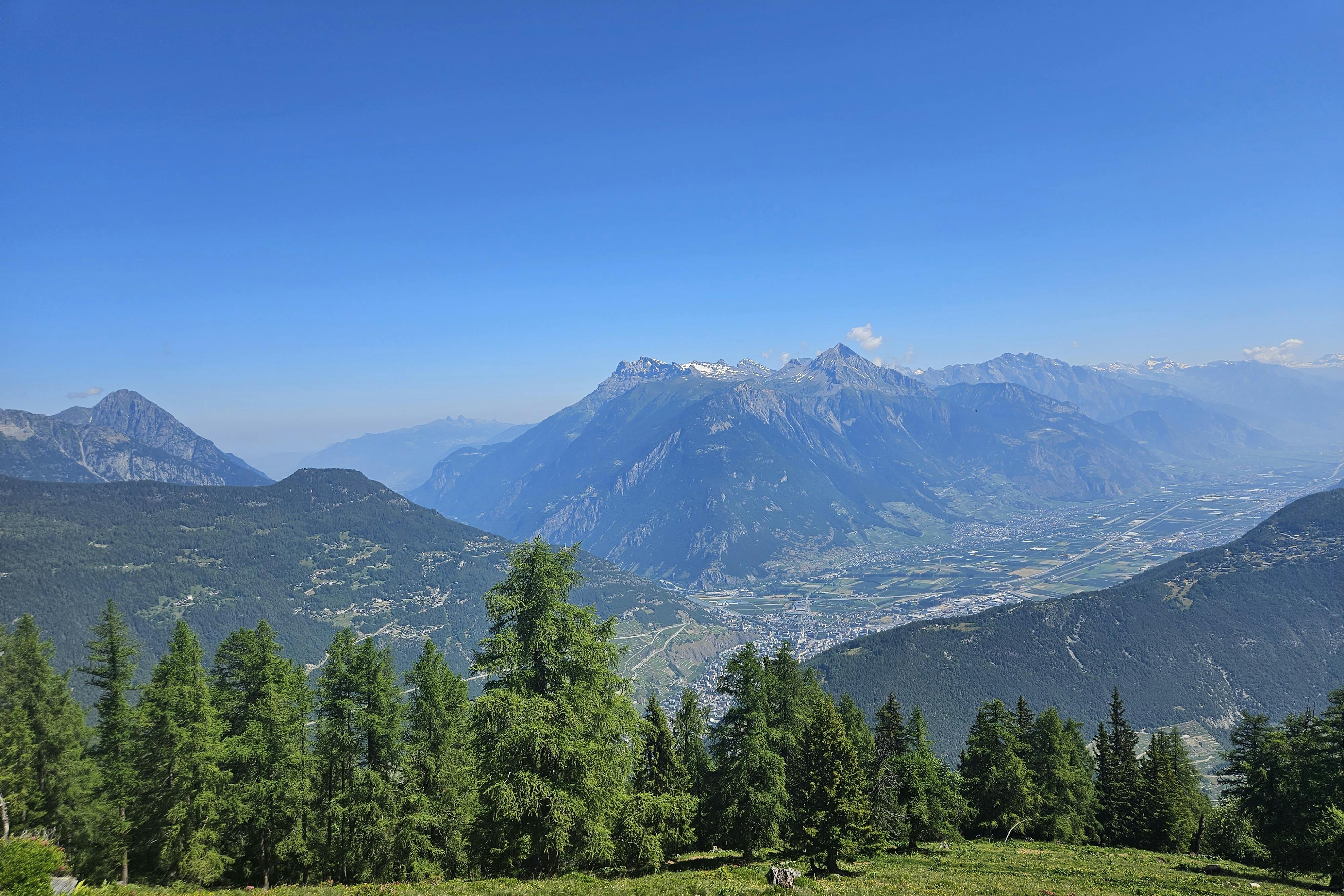 media_35GBXG5C3JGKBG3E