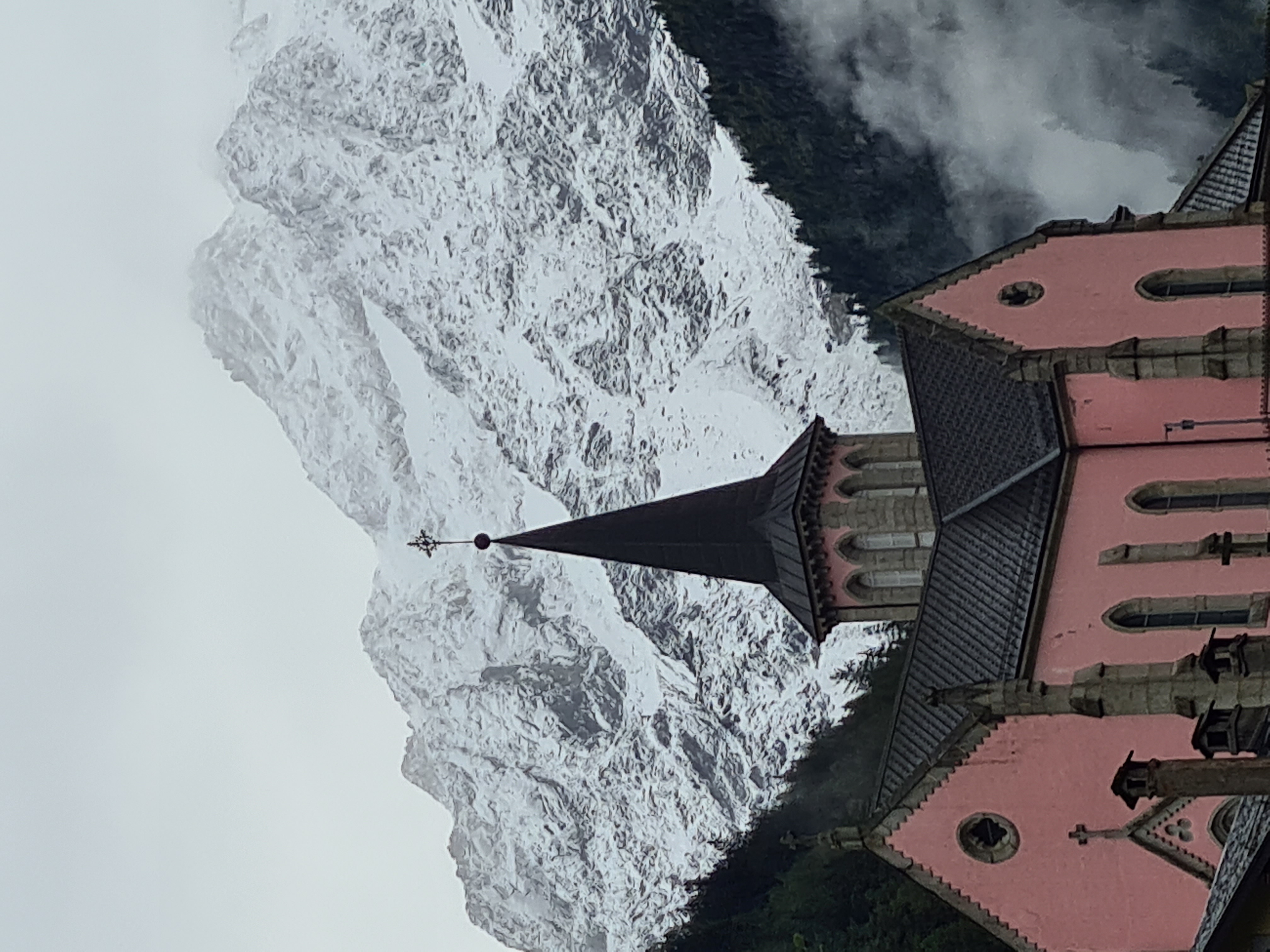 media_9MZ879P5R86V5QFN