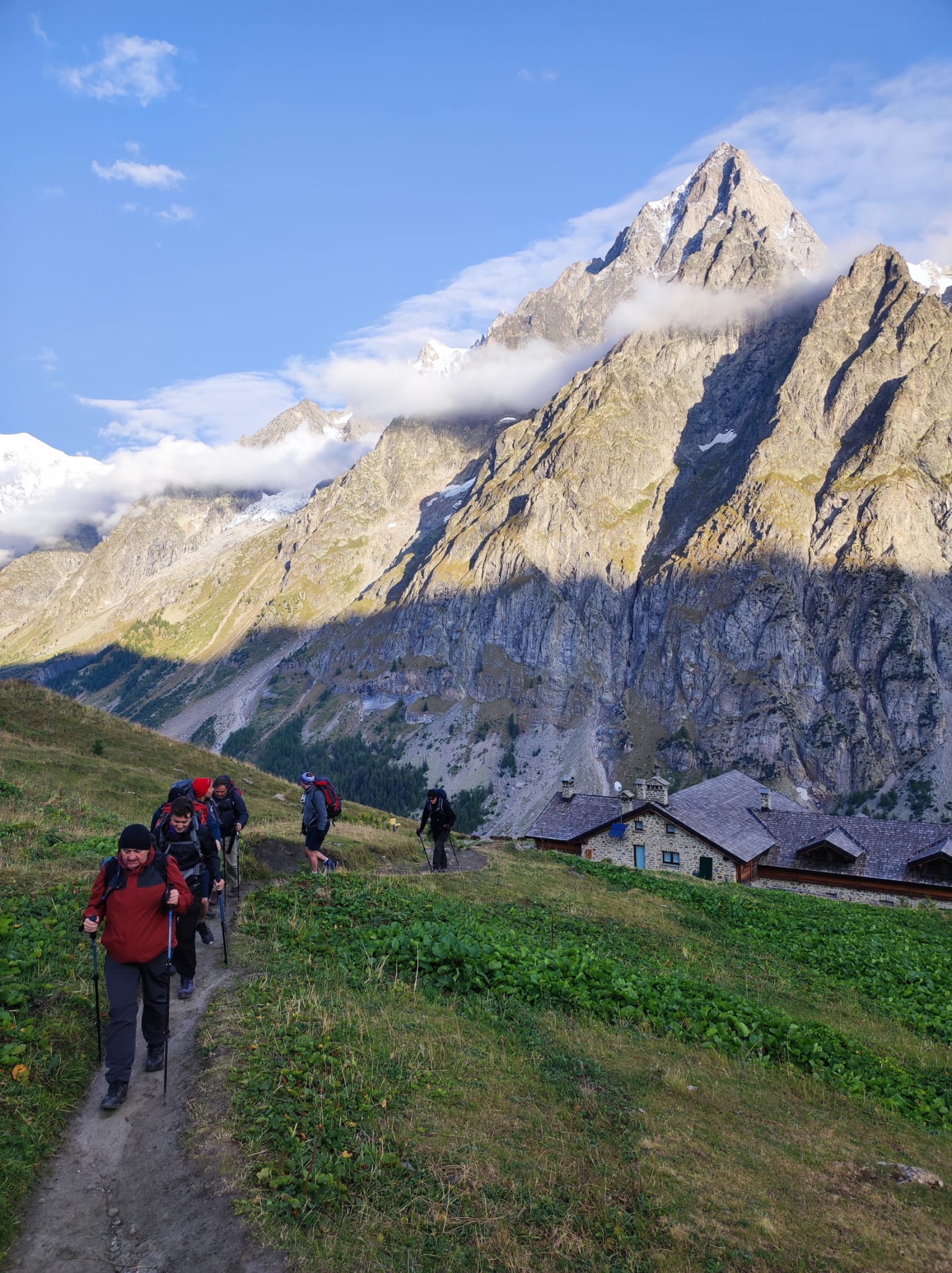 media_AY6DENS5KMAVF47X