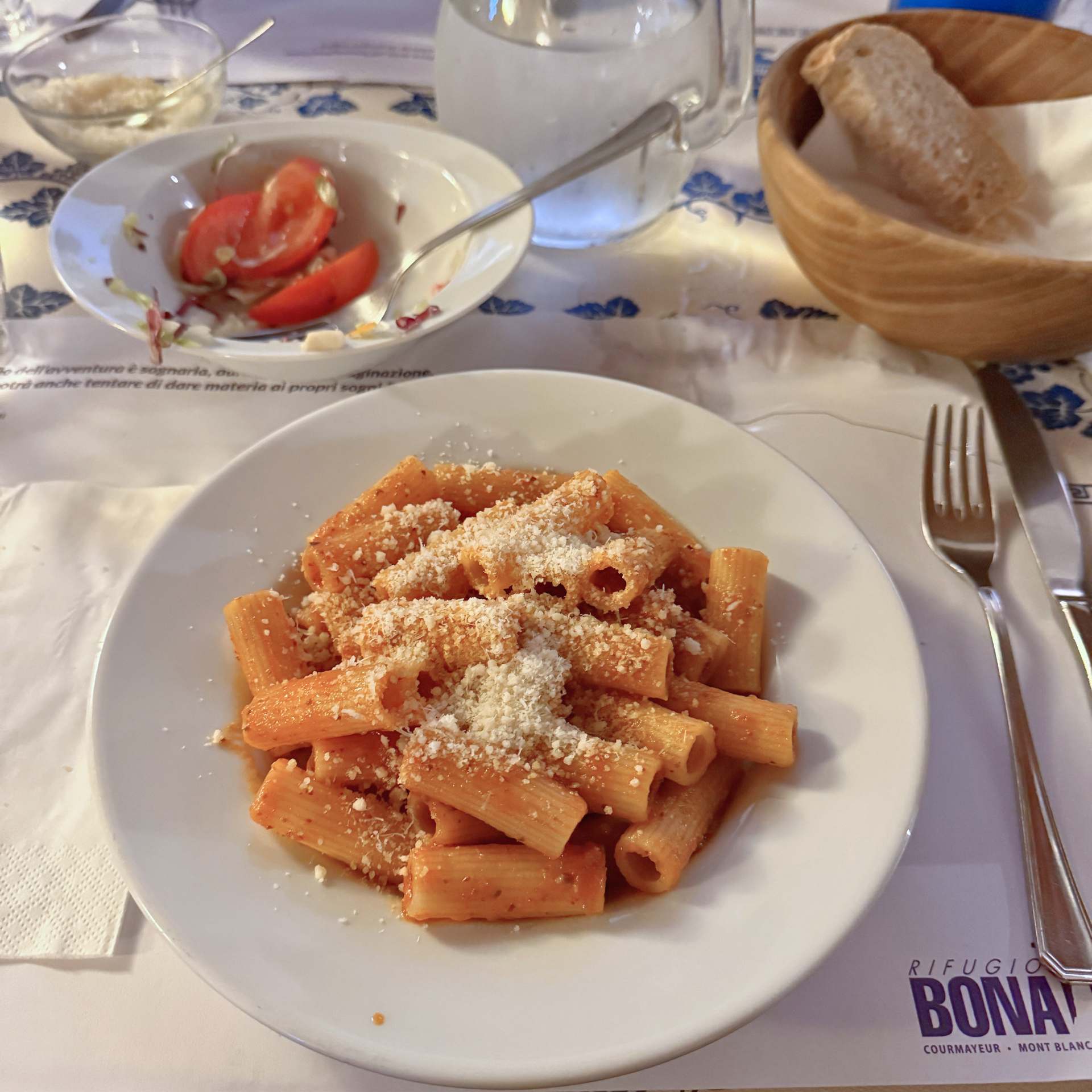 media_UKQ9XM4R2GZVPMGB