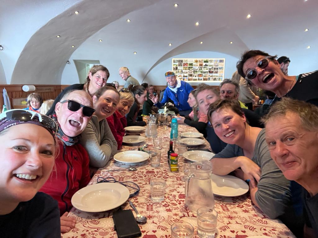 media_VQSEQH6562H5TST2