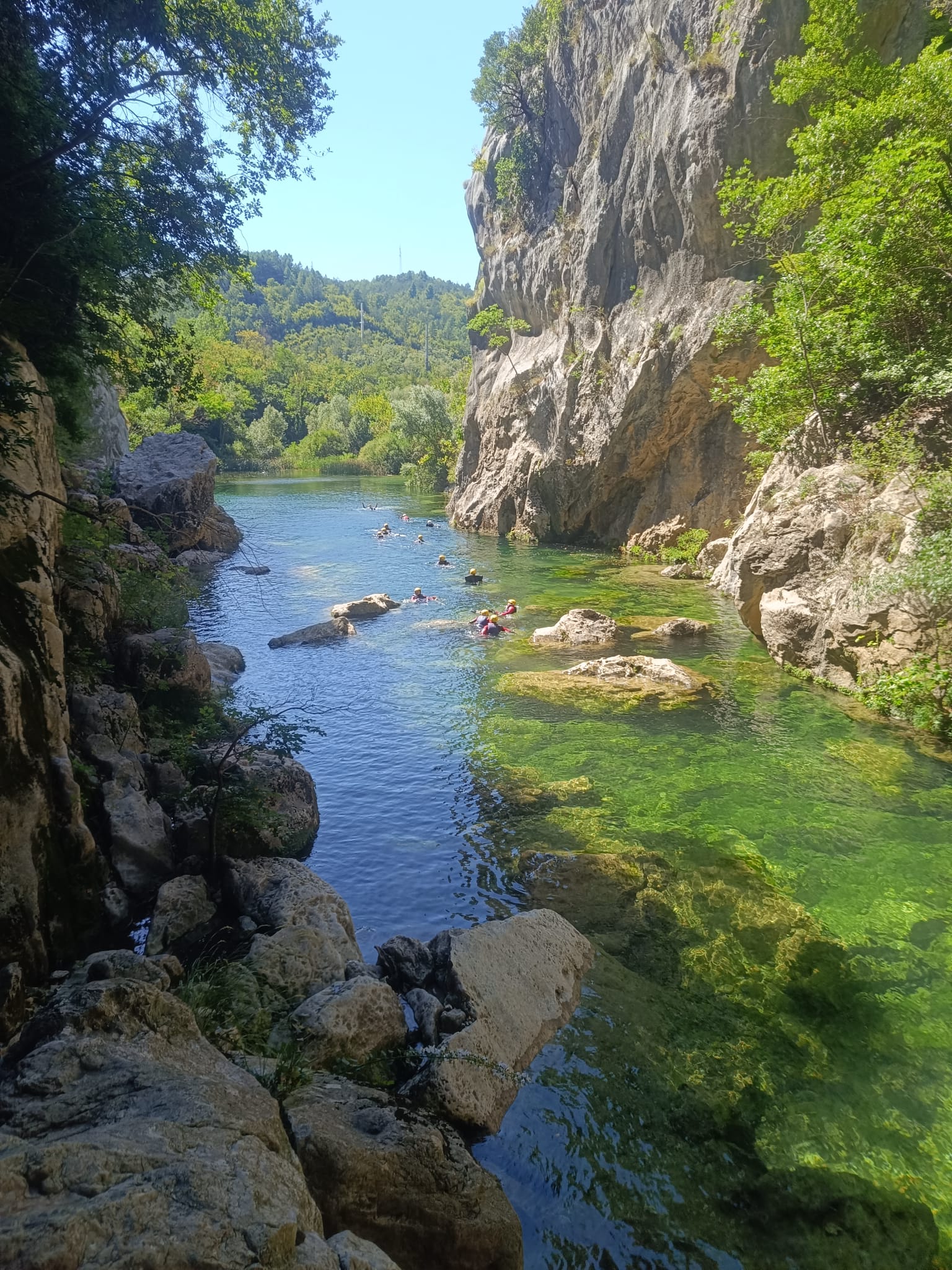 media_BB7CPBRR7JEWBC94