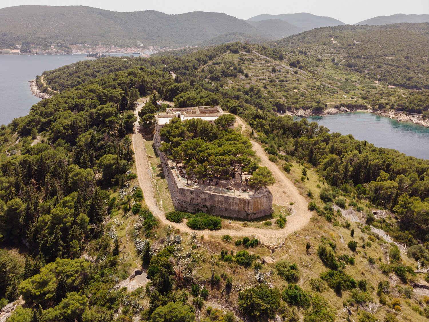 media_UPMDBXX8MKZGLHV8