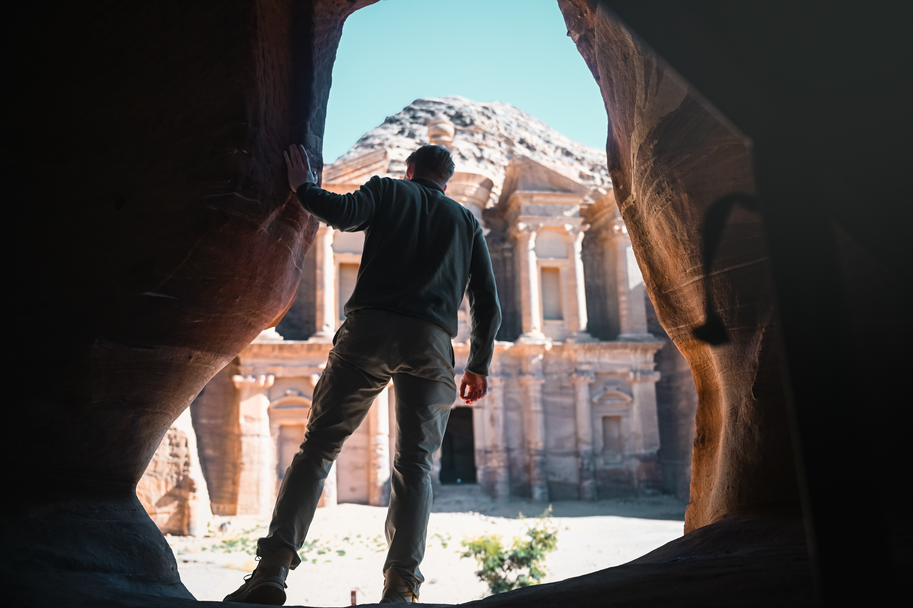 media_BXCHPTDZAK637GMB