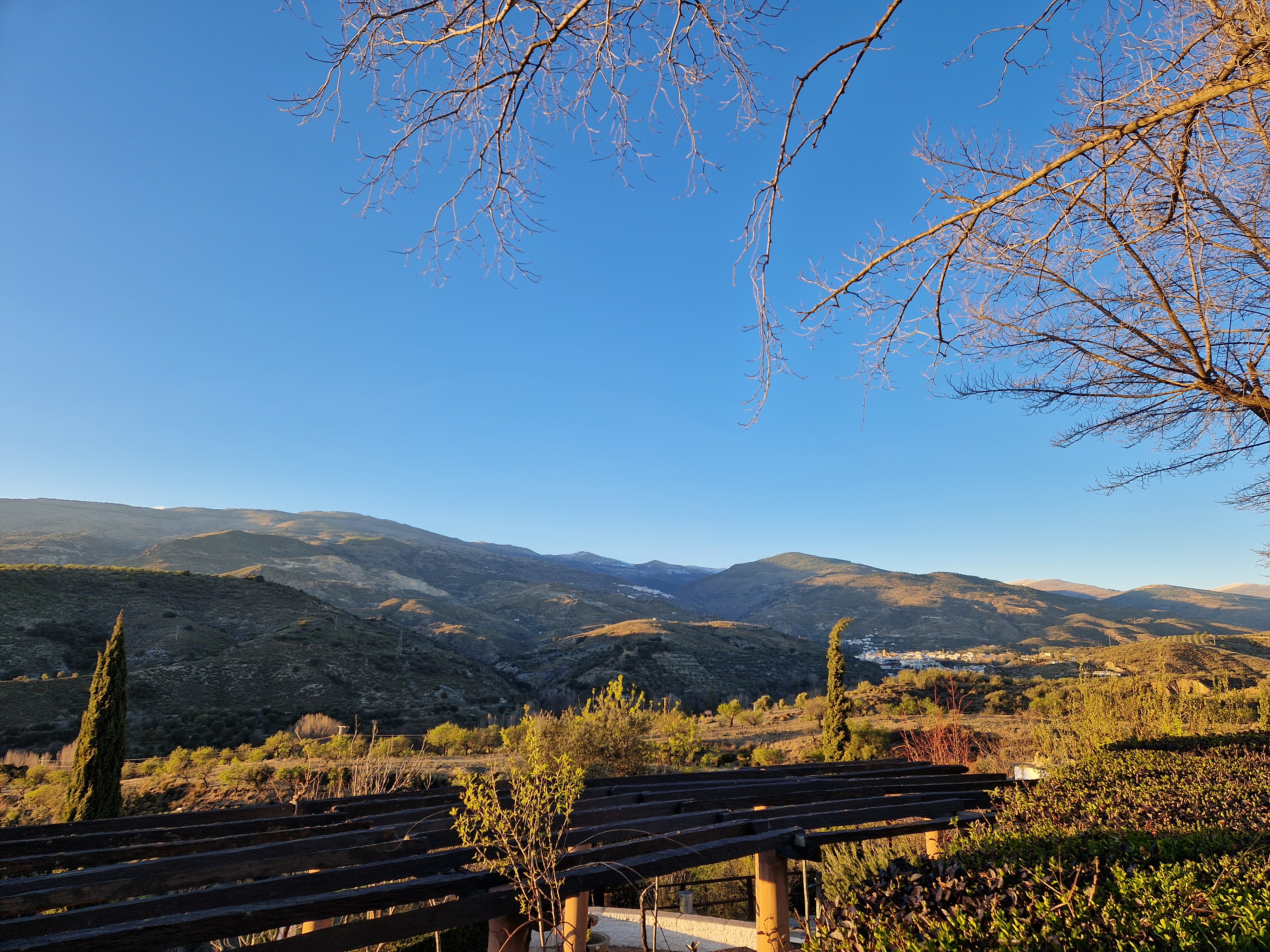 media_H3U8FDDTXJM4AENW