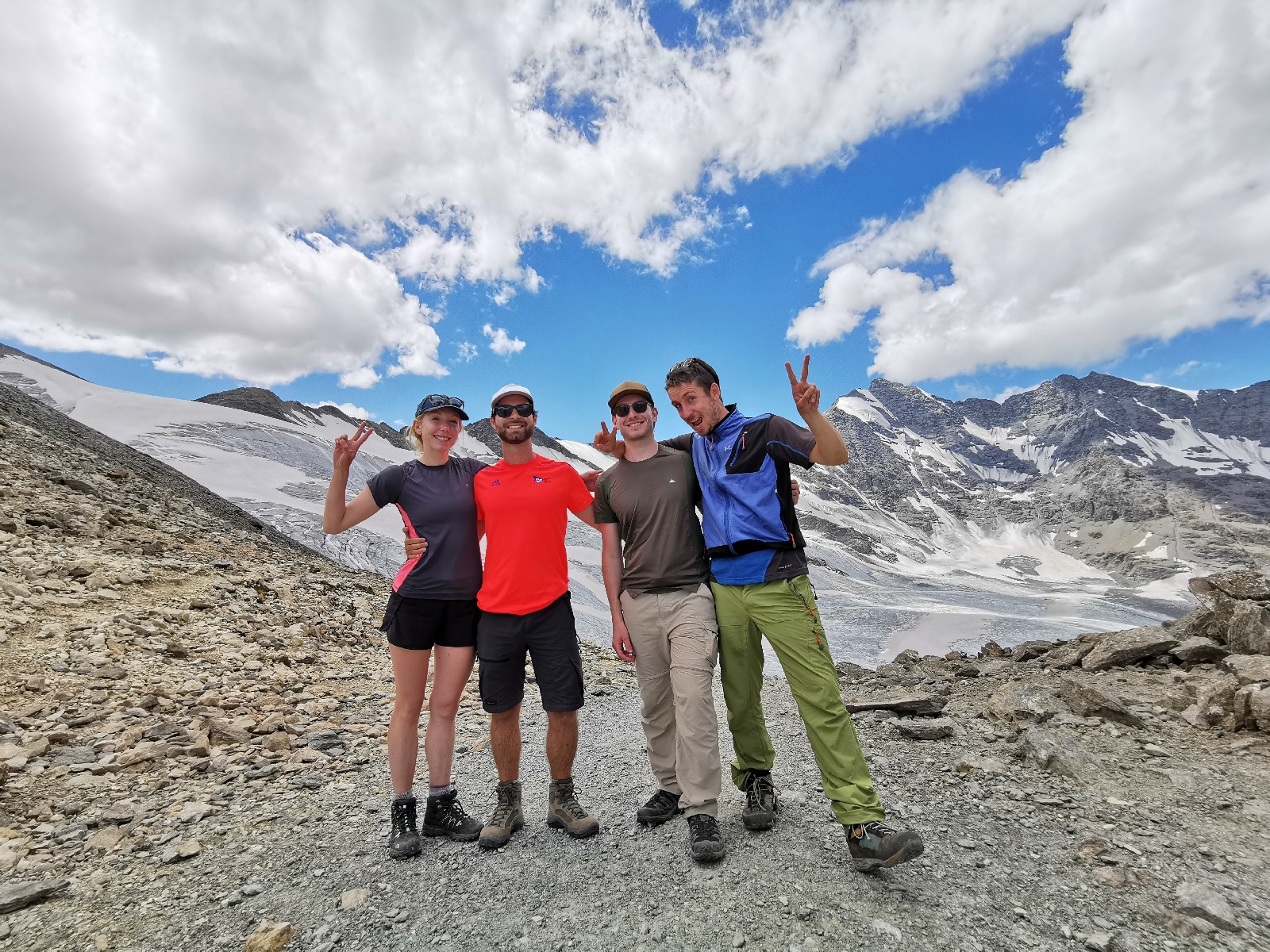Gran Paradiso Circuit Trek 