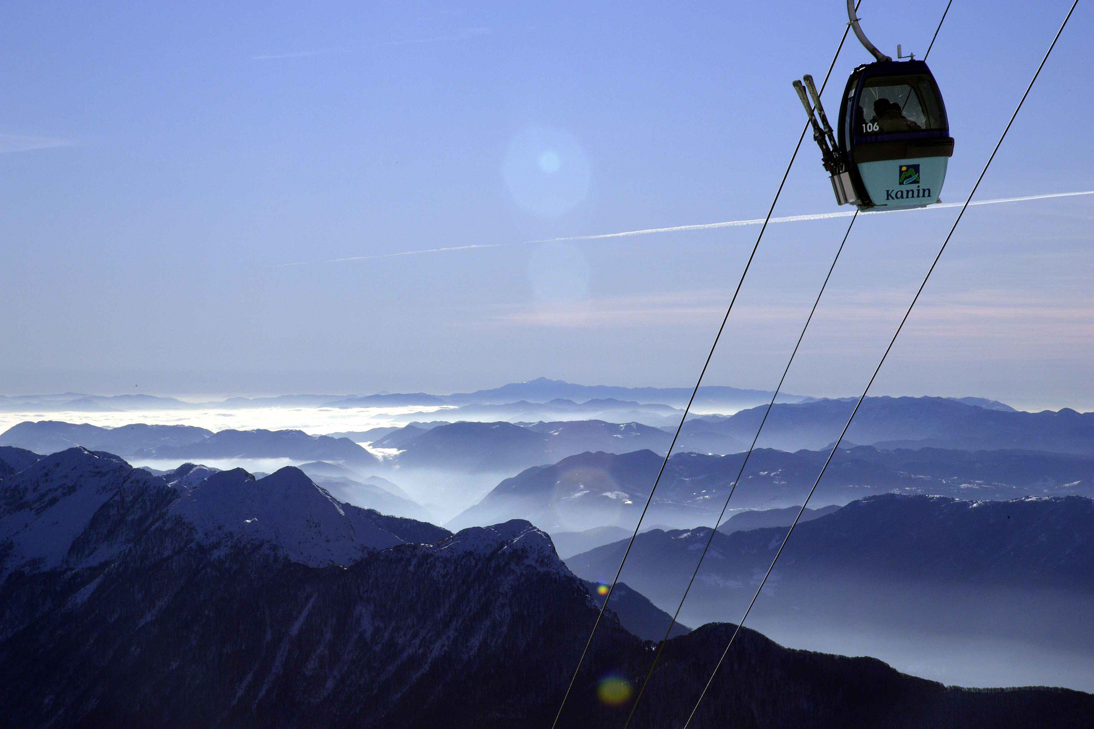 f51fcd3f-2927-4d7a-912b-038fe087fa93