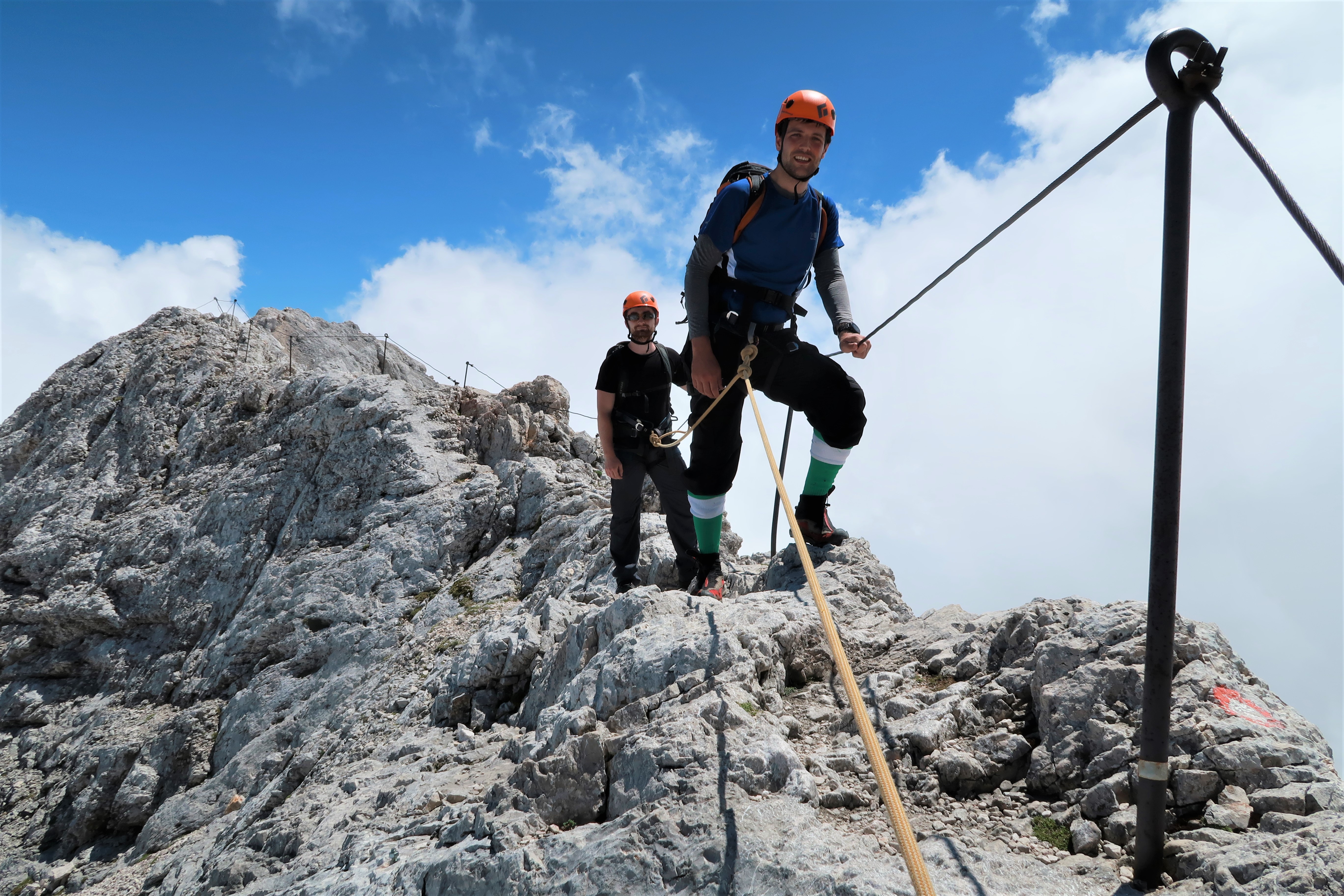 dab08efa-c897-440b-83c7-400905c8636d