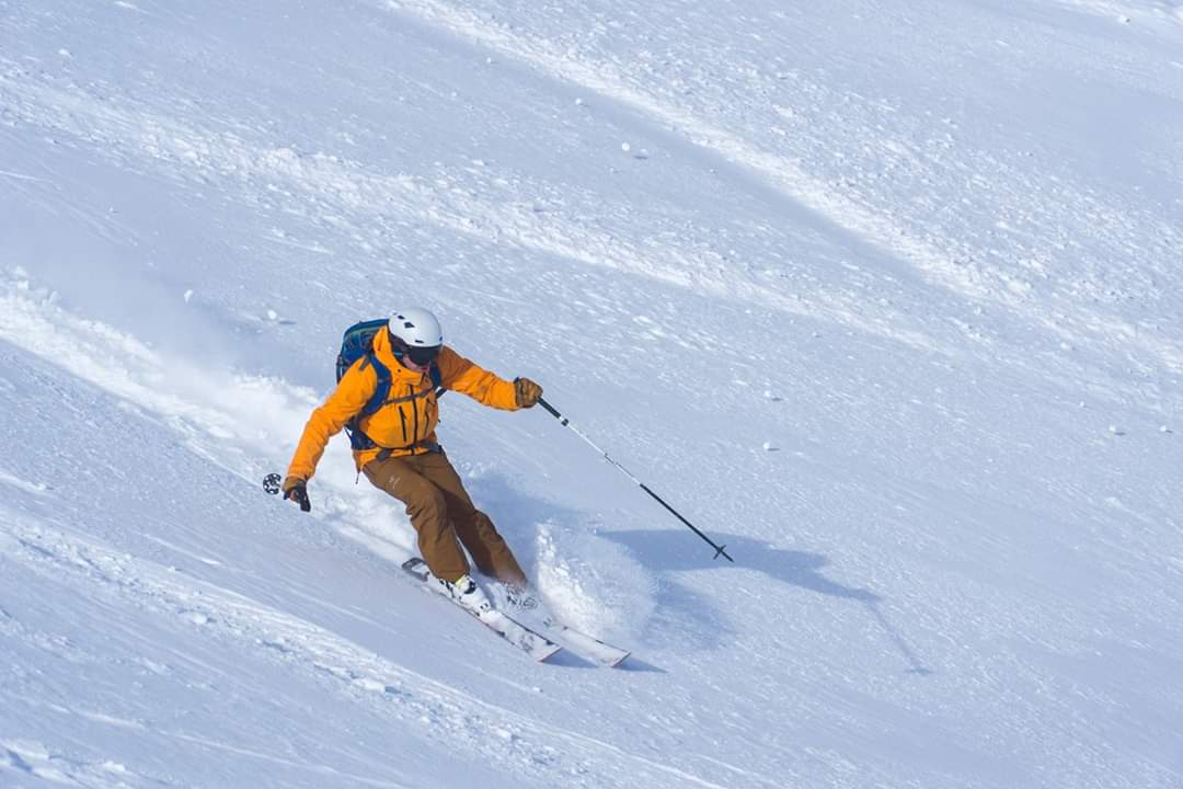 image_7Y4PGFRYVB4QHB5N