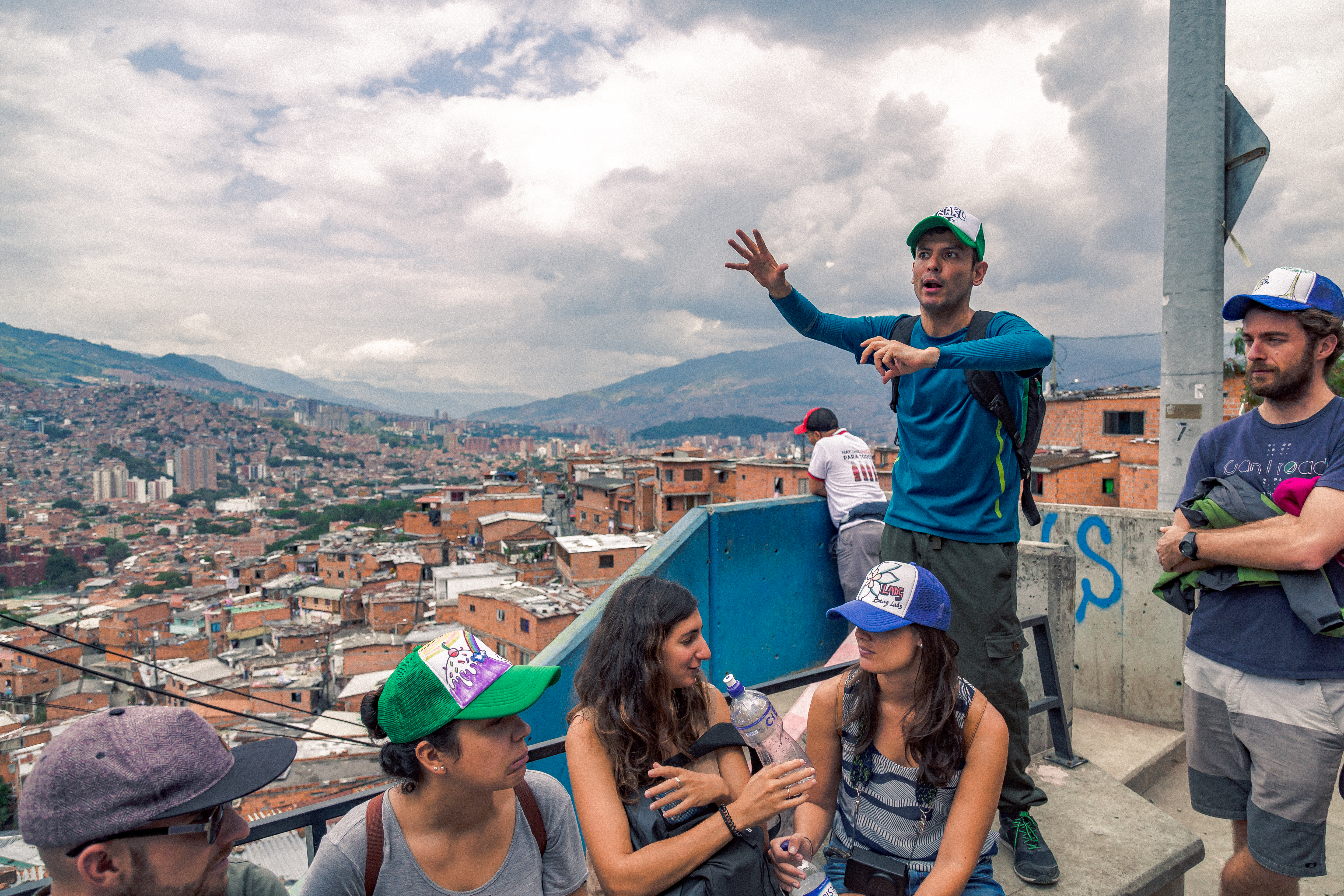 063747dc-3df9-4fe9-9d61-866bb1f5bde2