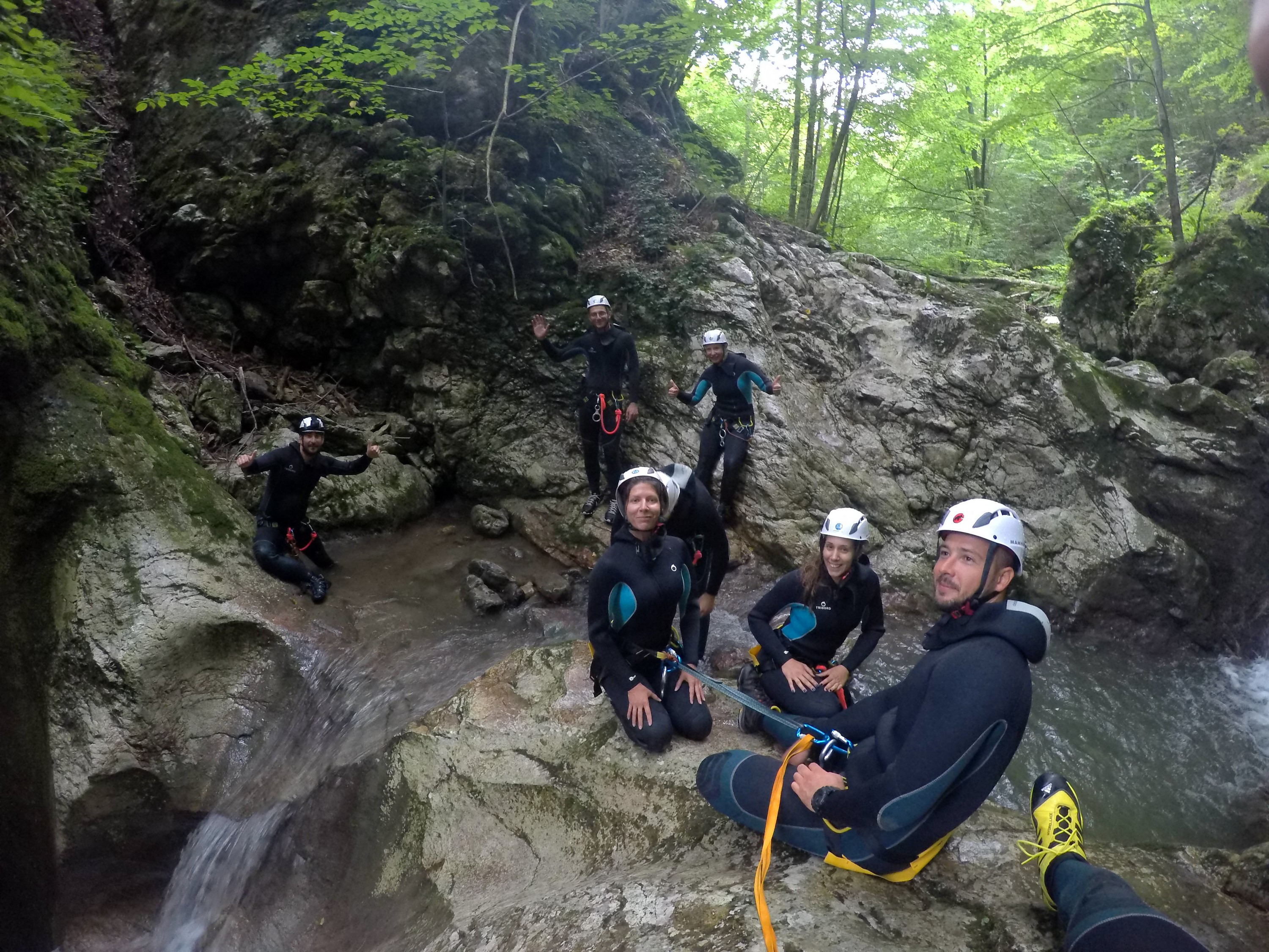 eecaed8d-c8c3-42da-8fd5-f649b5175344