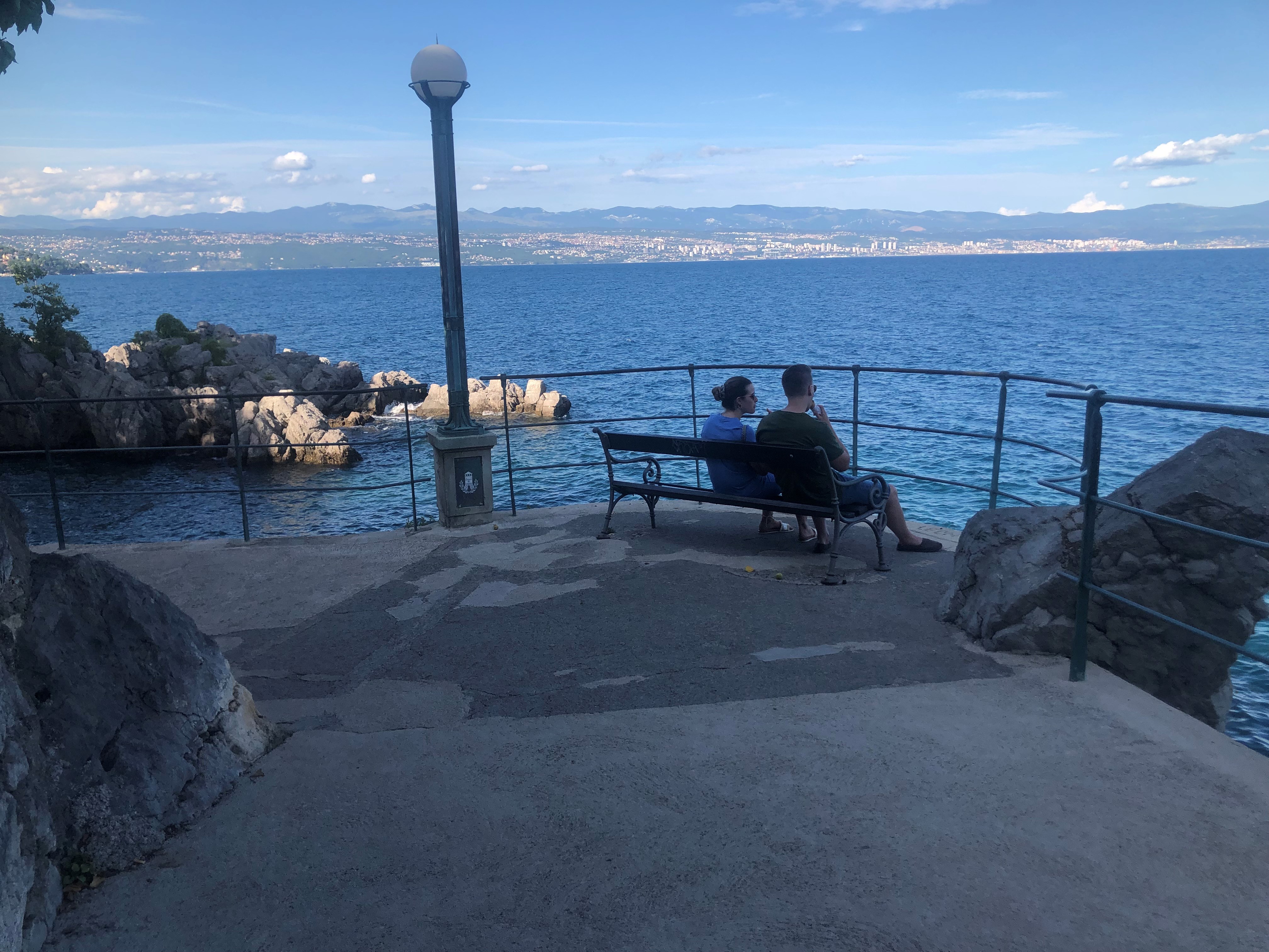 image_W6CA8YTZHE2KCNQS