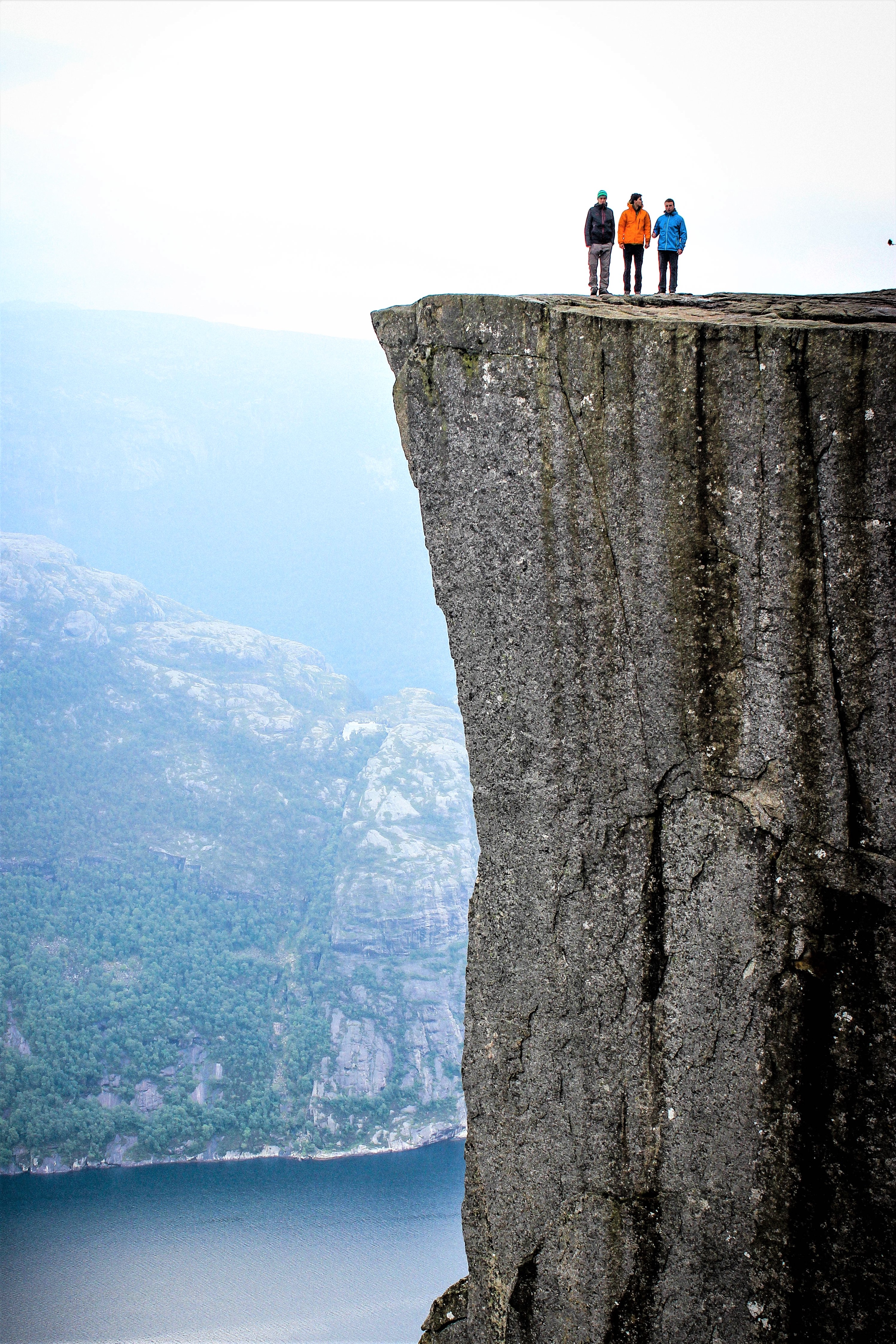 c3e84368-07e7-4f04-96f3-616a1cfb5cc8