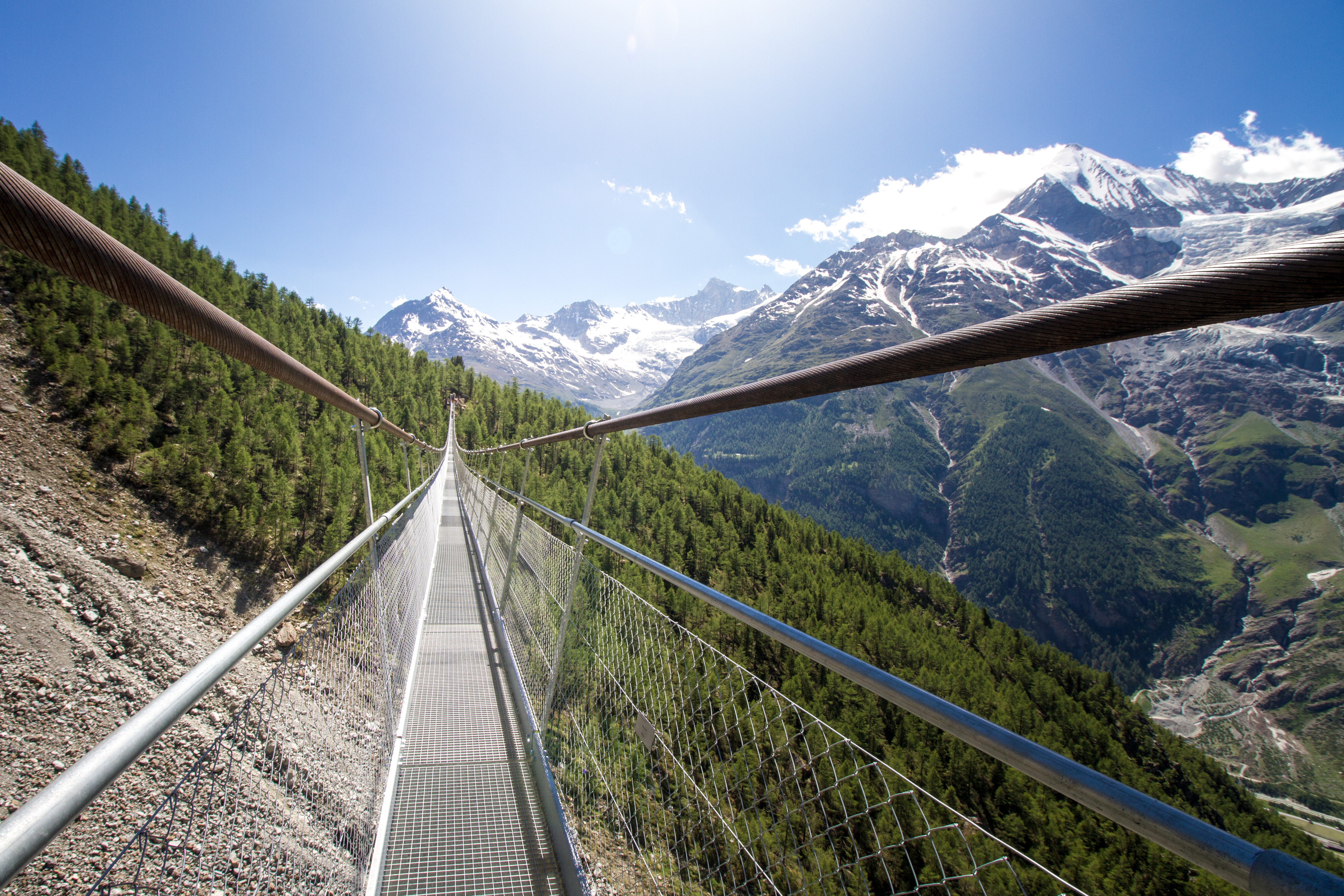 image_AAZYEATRHHLFZ2YL