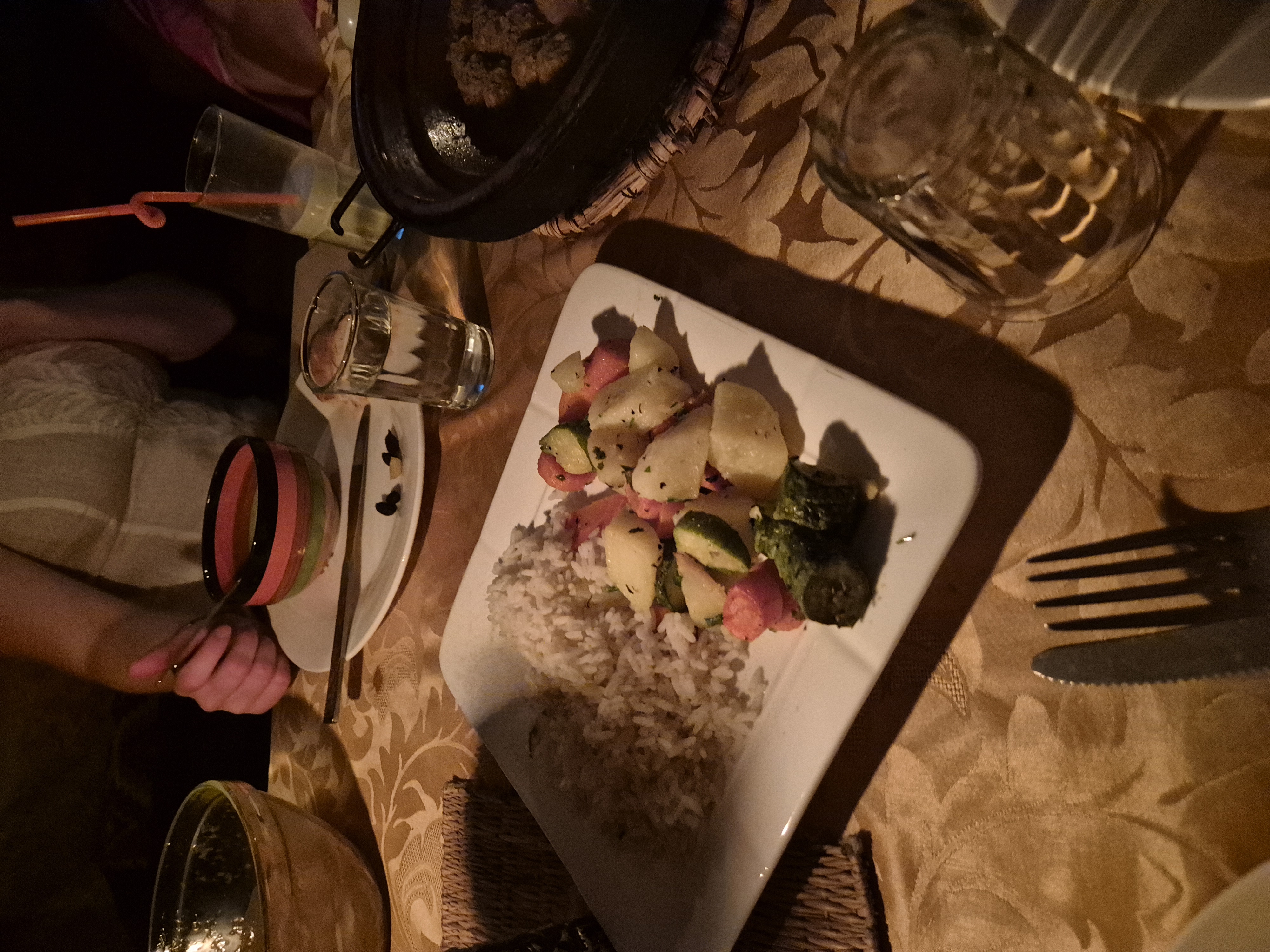 media_AHTSX2HP4JKXQA6U