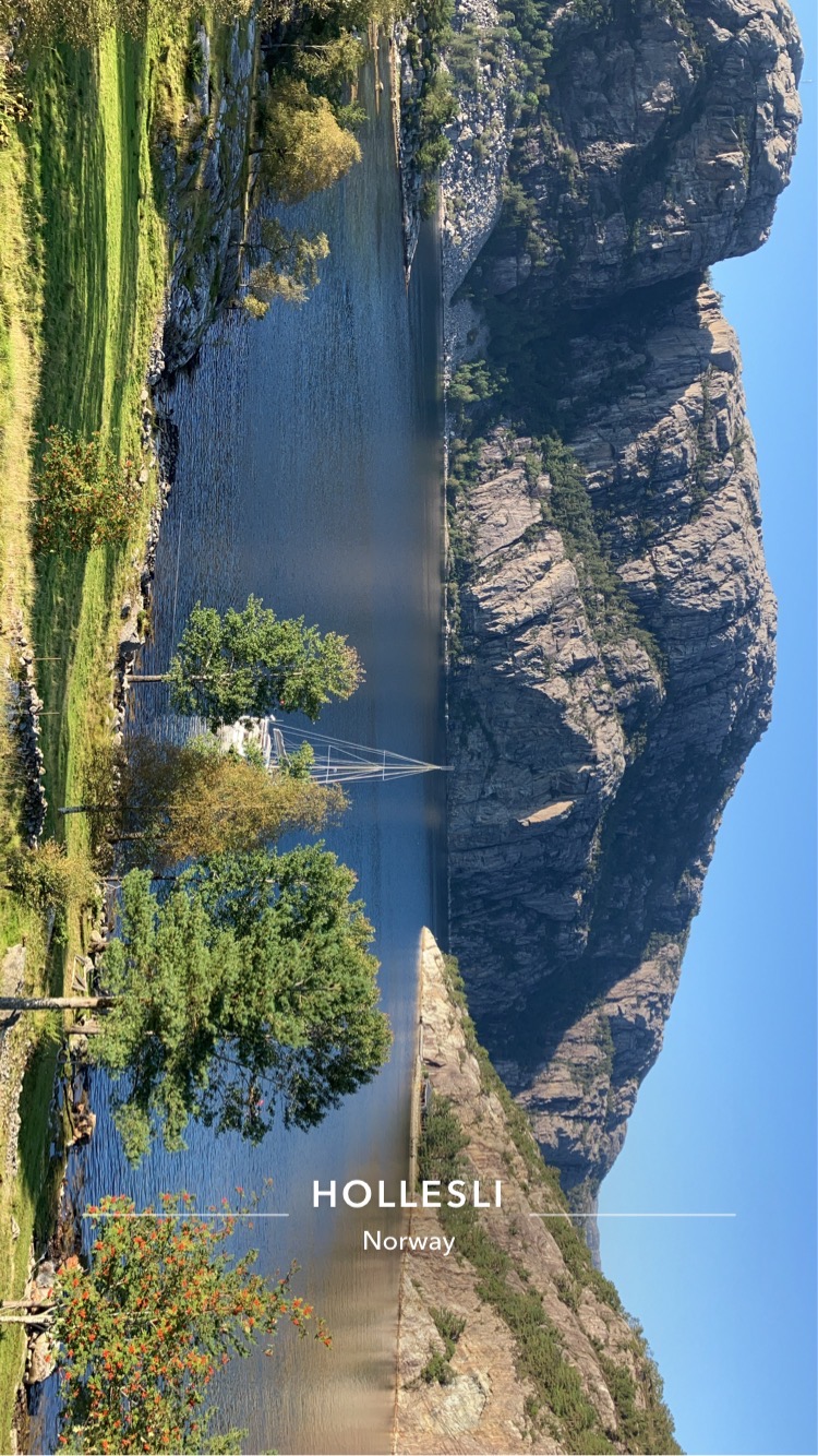 media_54VSUGCCLG9DHLLS