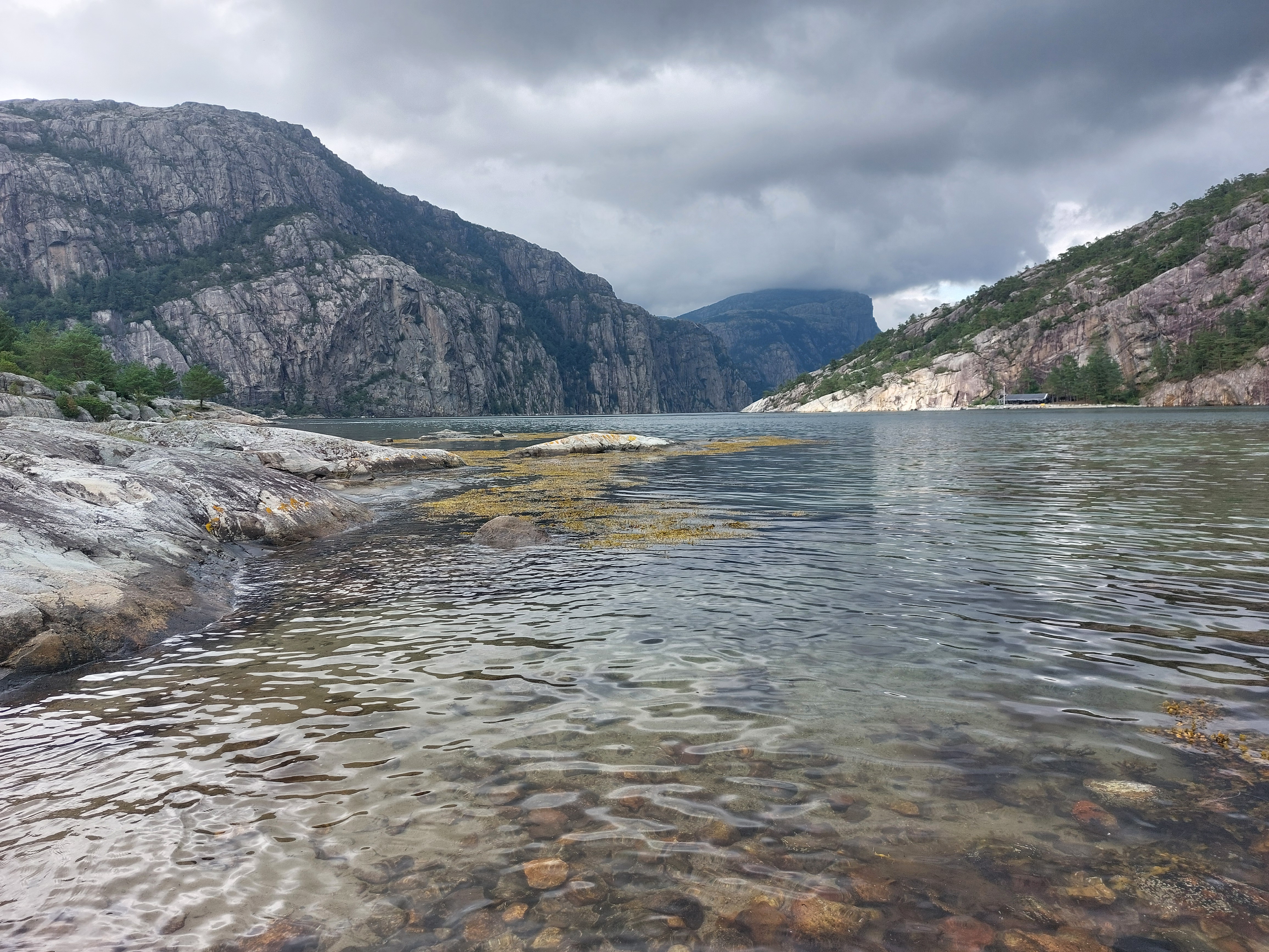 media_6F6LUV76ZBC37UHJ