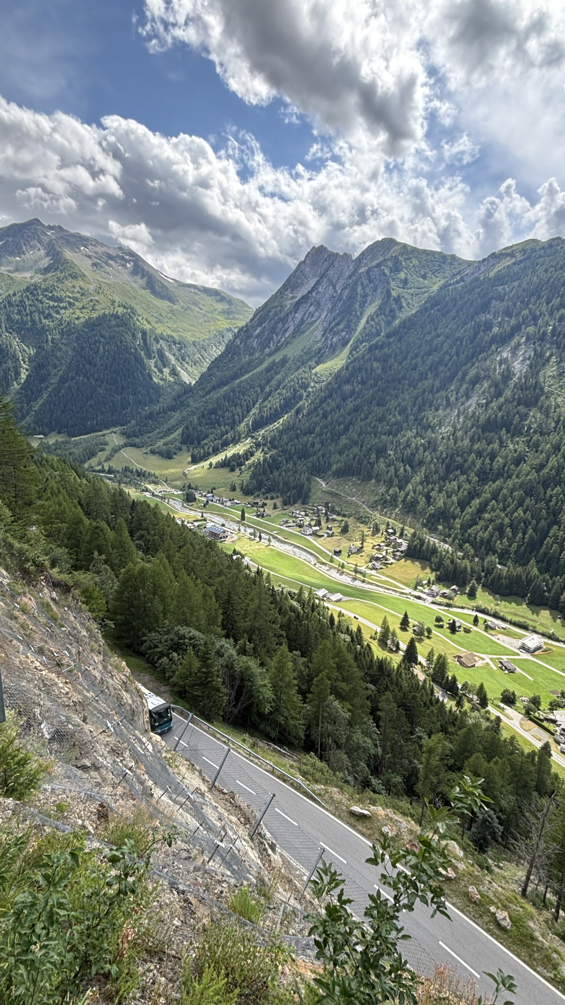 media_JZ395QSSTBL6CLSX