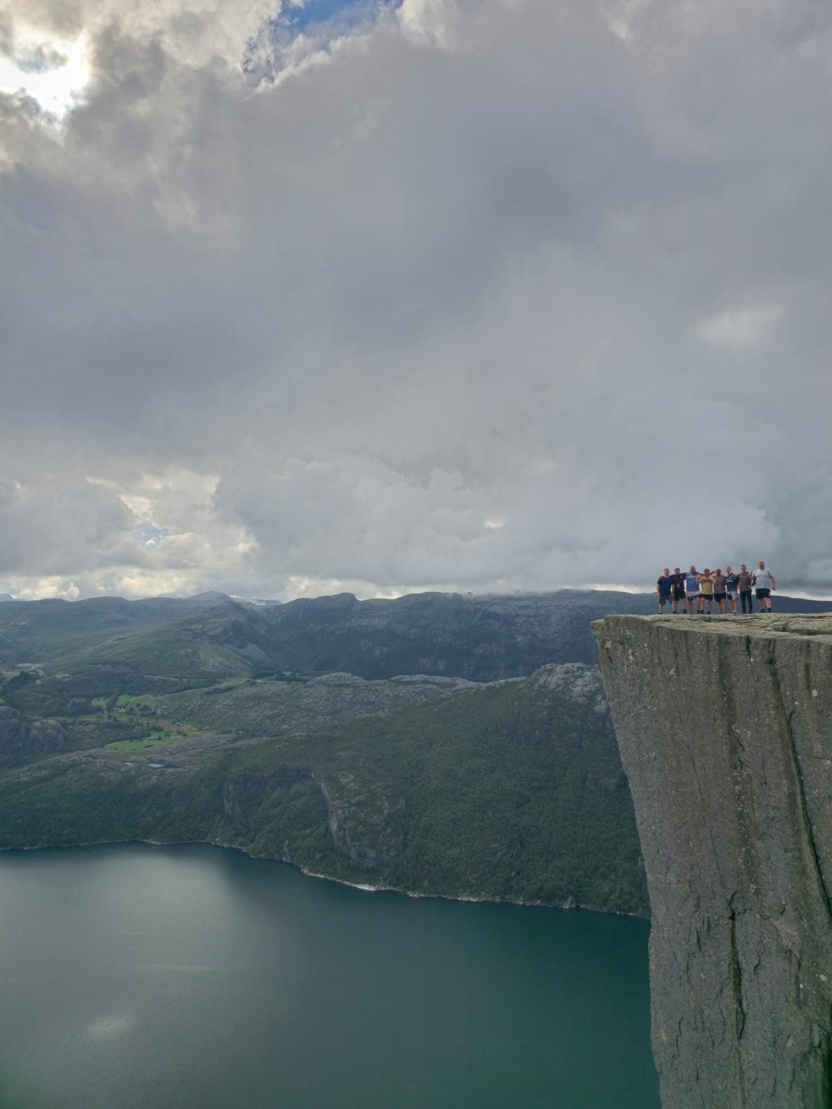 media_H6Z58UKXS5D2AS2Y