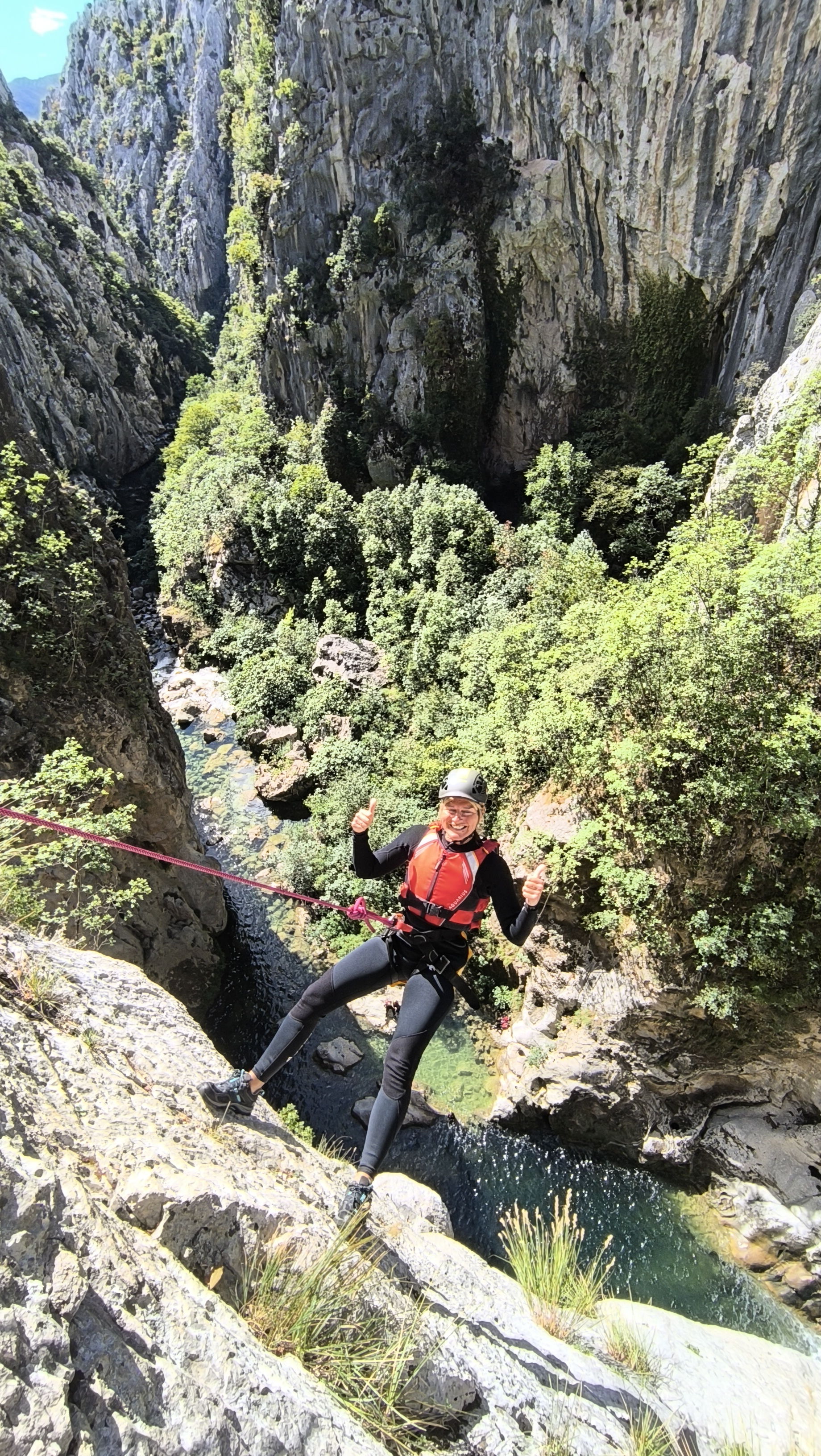 media_ZBR58232VXF3SRLC