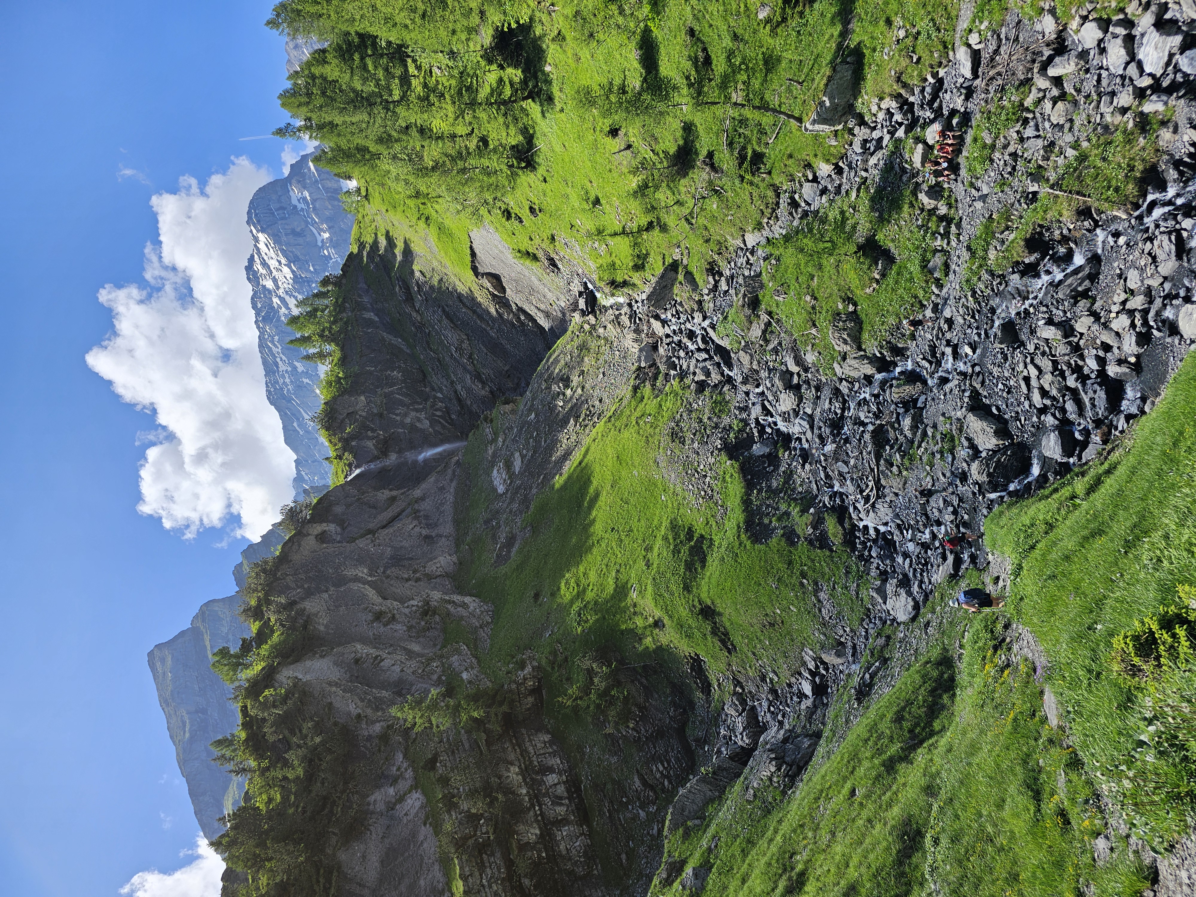 media_4UDDF2HTPWRWWU7T