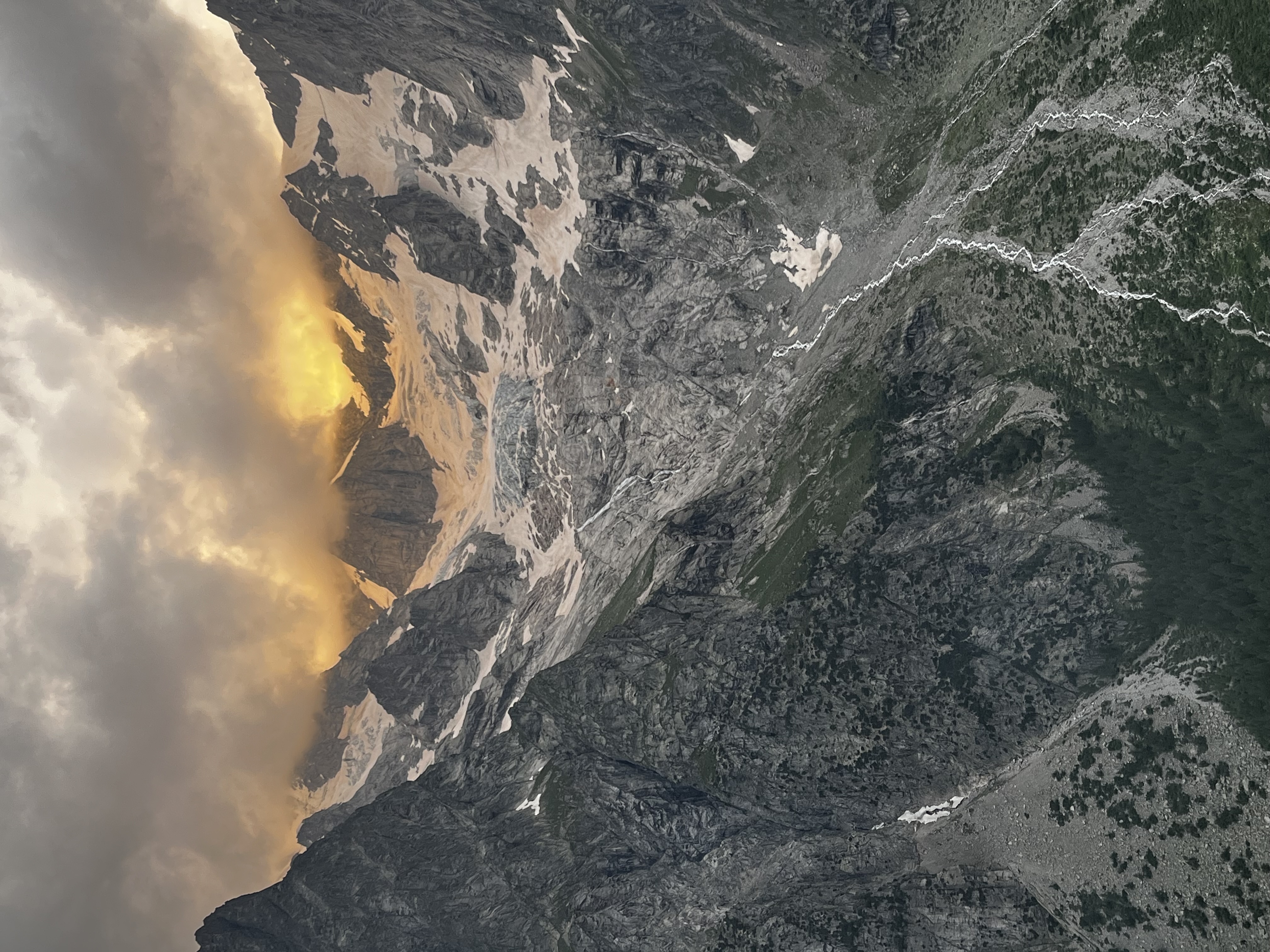 media_9EBB5LTKG5G4DRBP