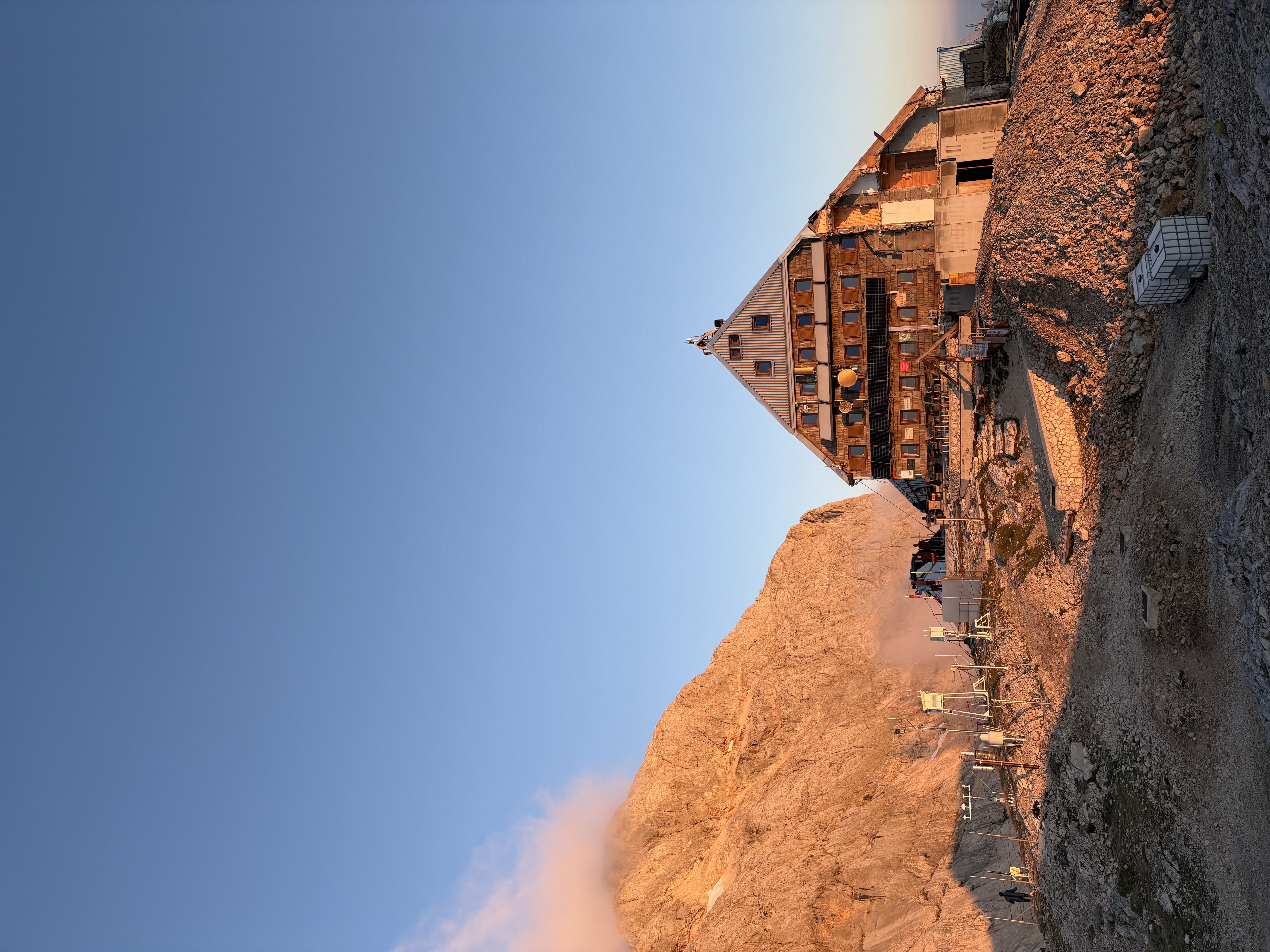 media_NT4N7H6BLFG59V2M