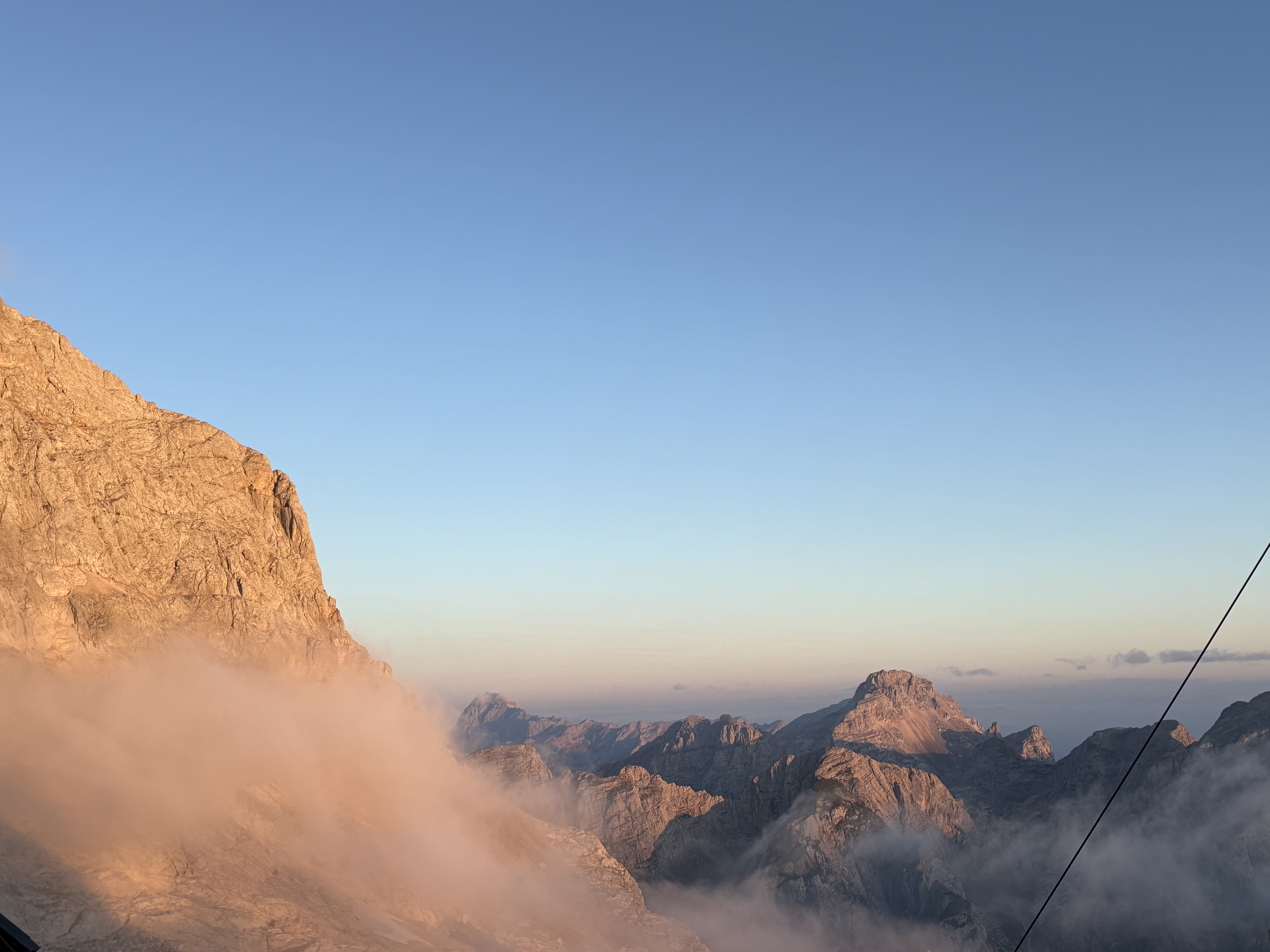 media_RGRE992TSRWT48S8