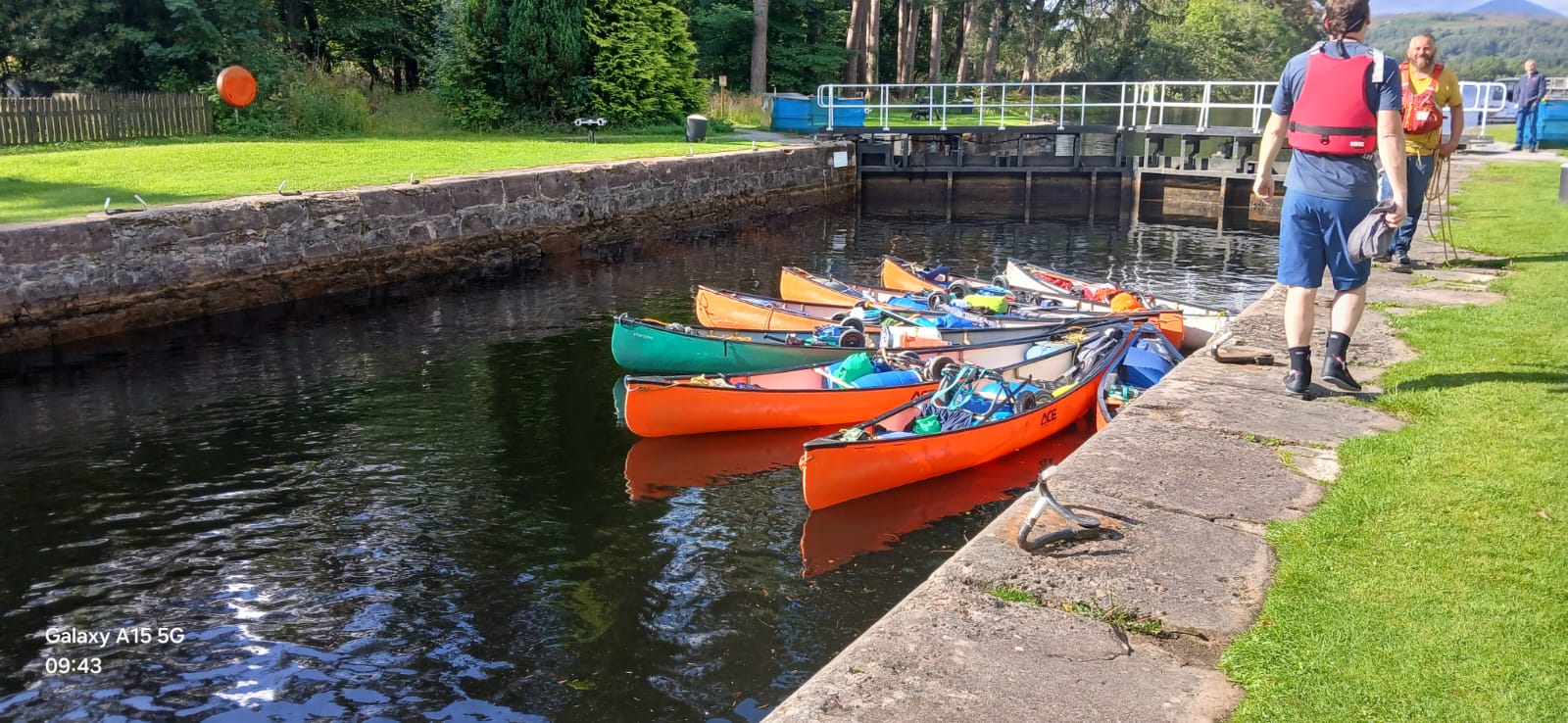 media_Z5PUKUHVMWXSR499