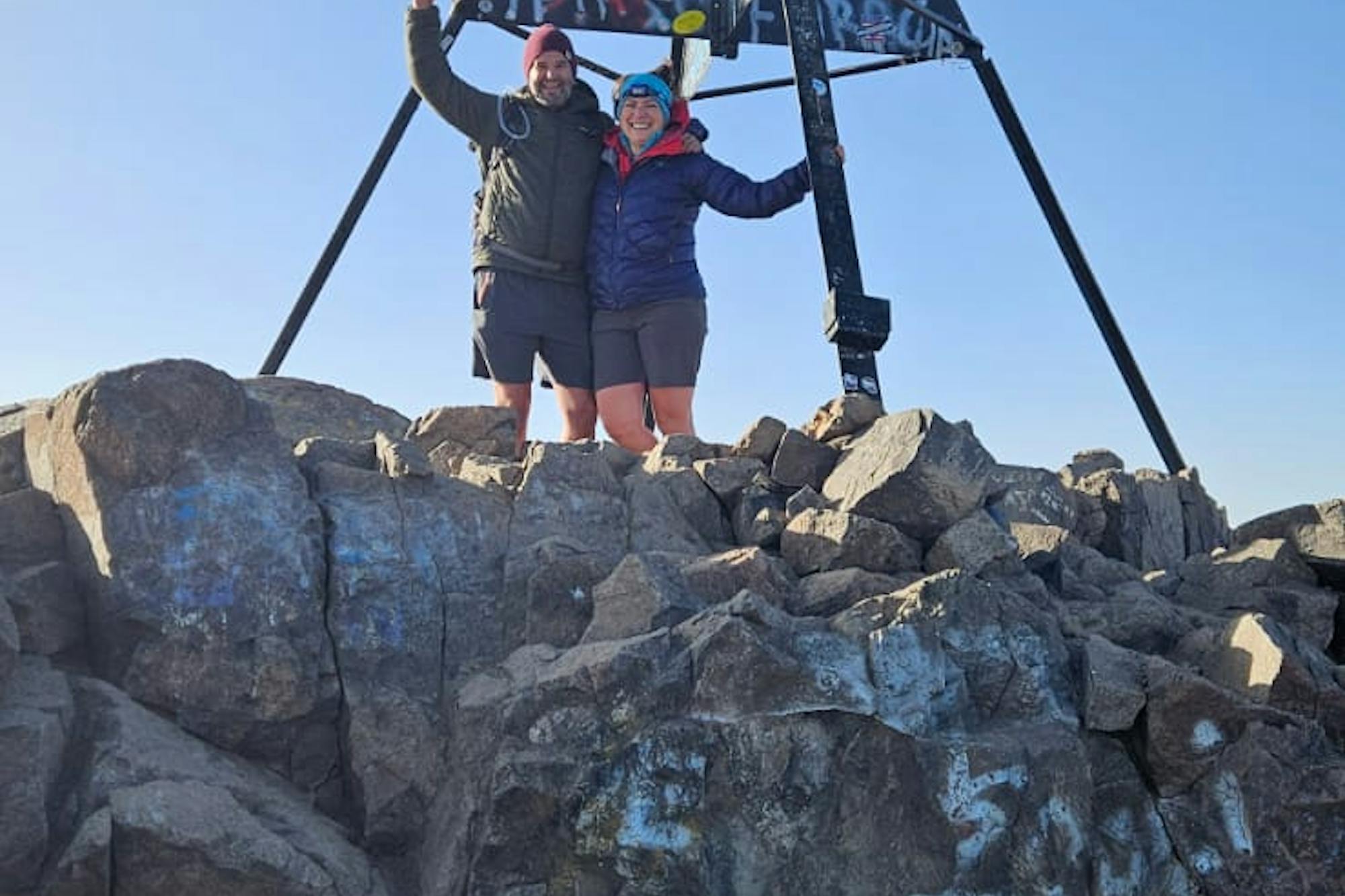 media_V9XQ39888TENJMMH