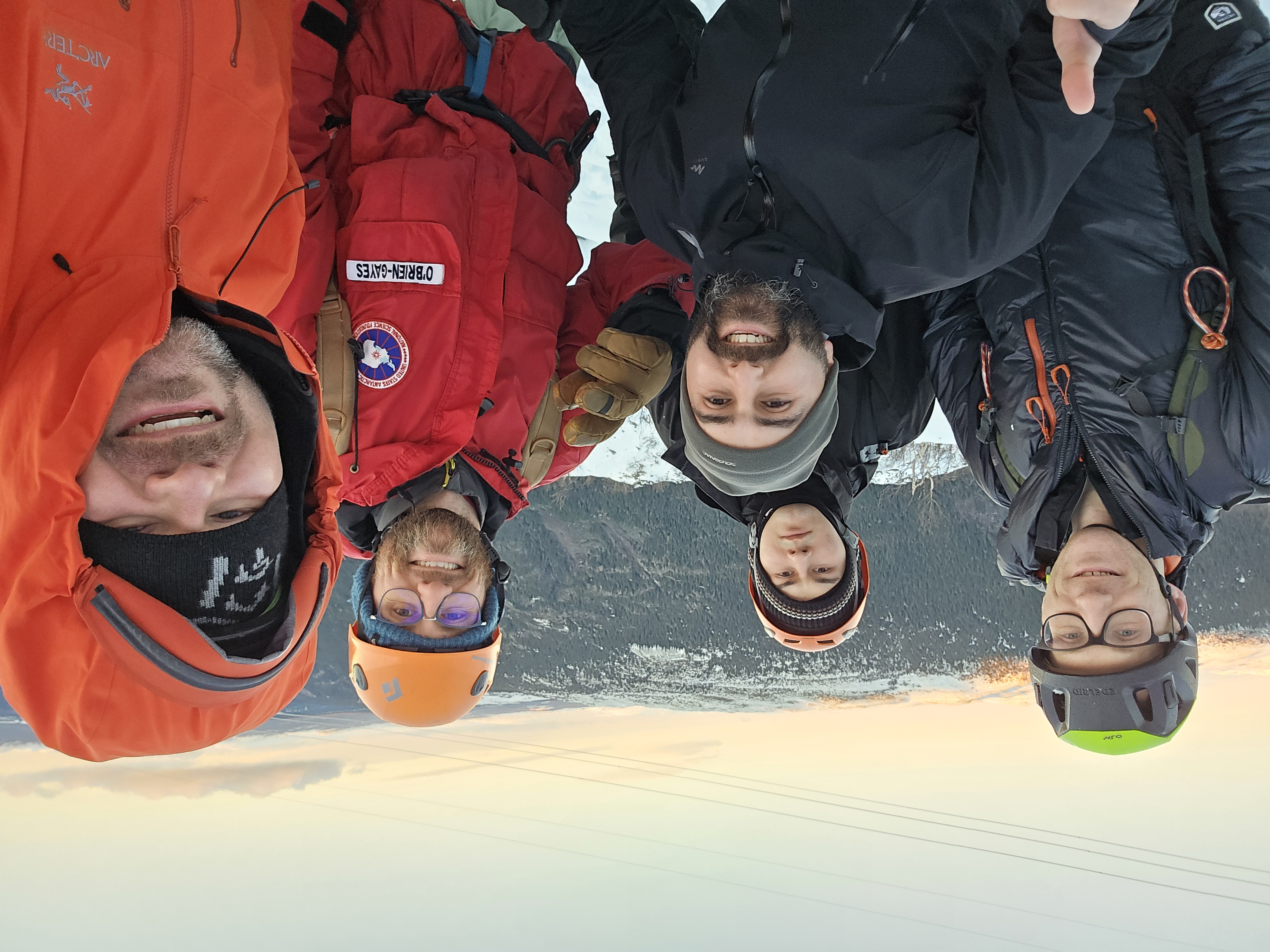 media_AXE6UTFWBJ28QVQM